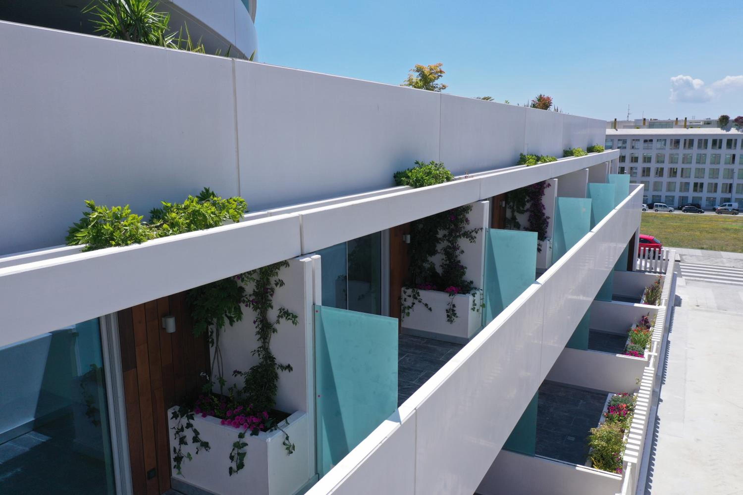 Apartment - Split Level - Photo 14