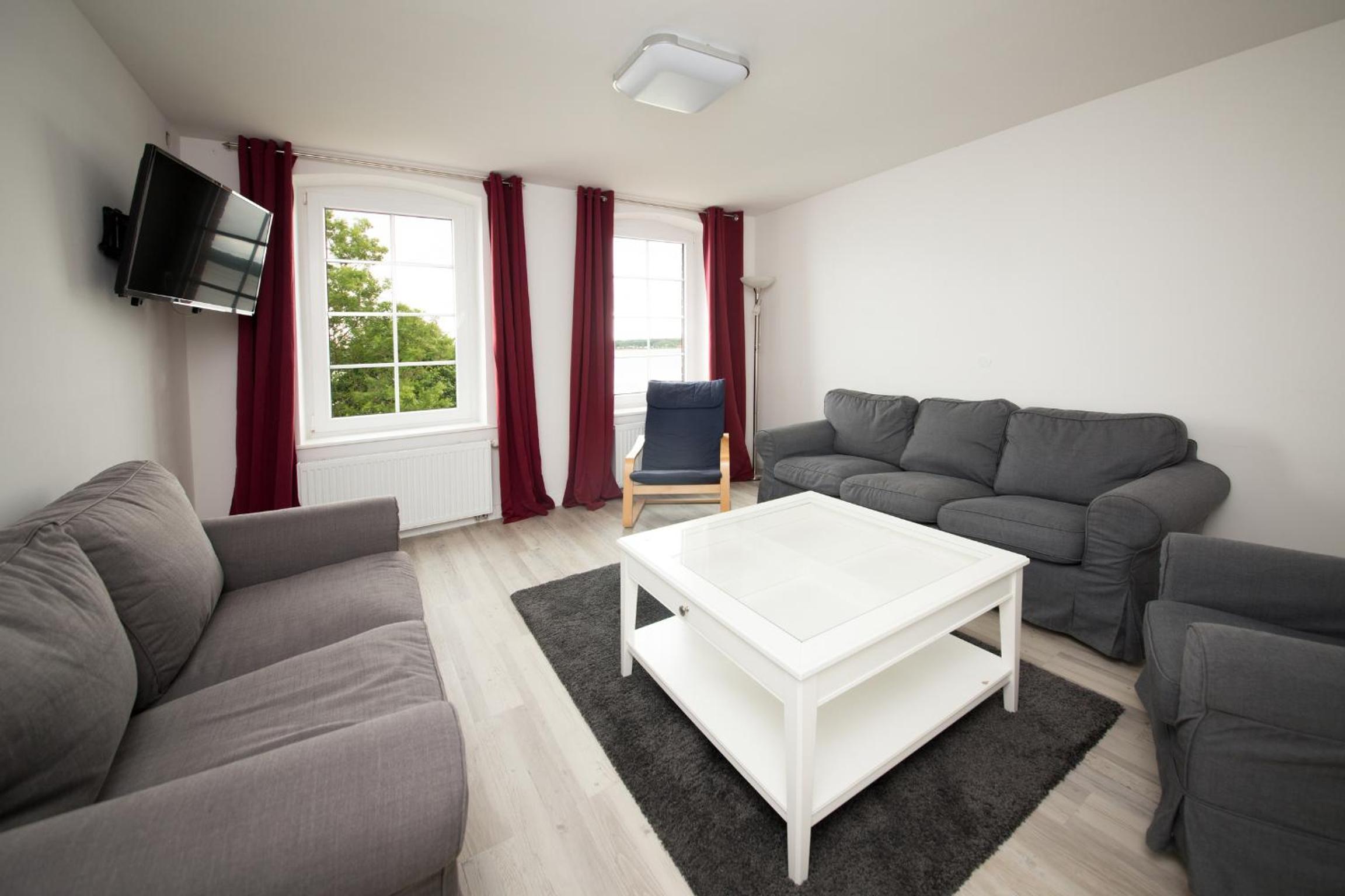 Apartment photo 1