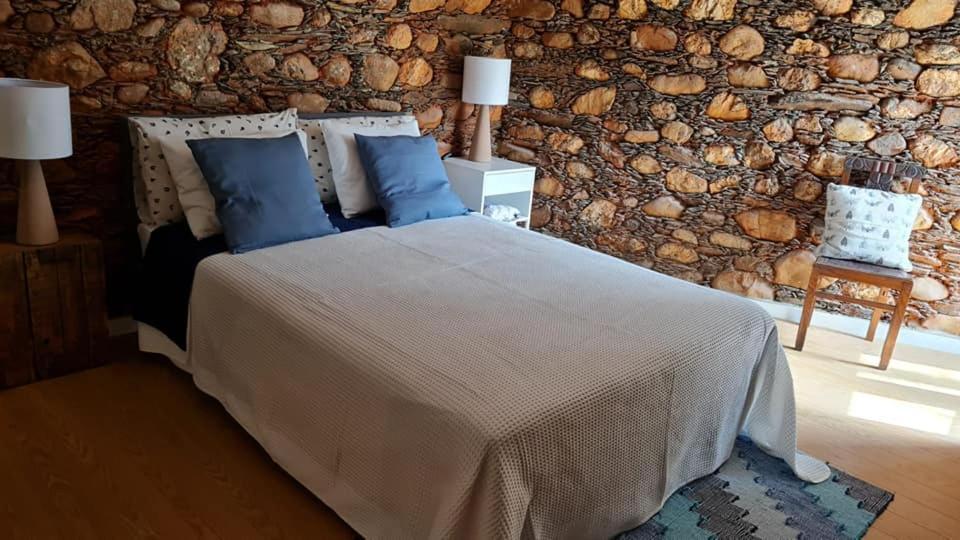 Two-Bedroom House - Photo 15