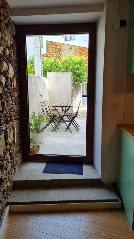 Two-Bedroom House - Photo 17