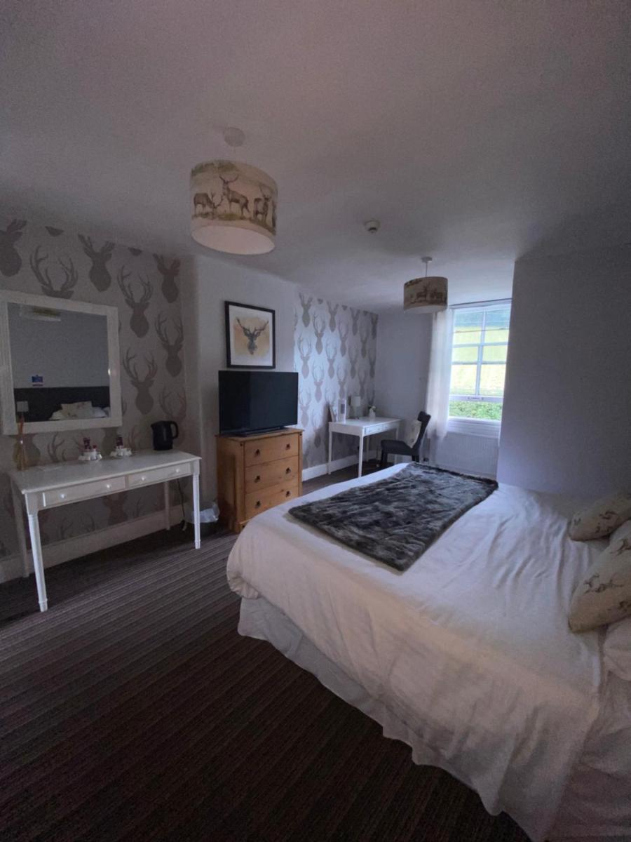 Deluxe Double Room with Shower - Photo 2
