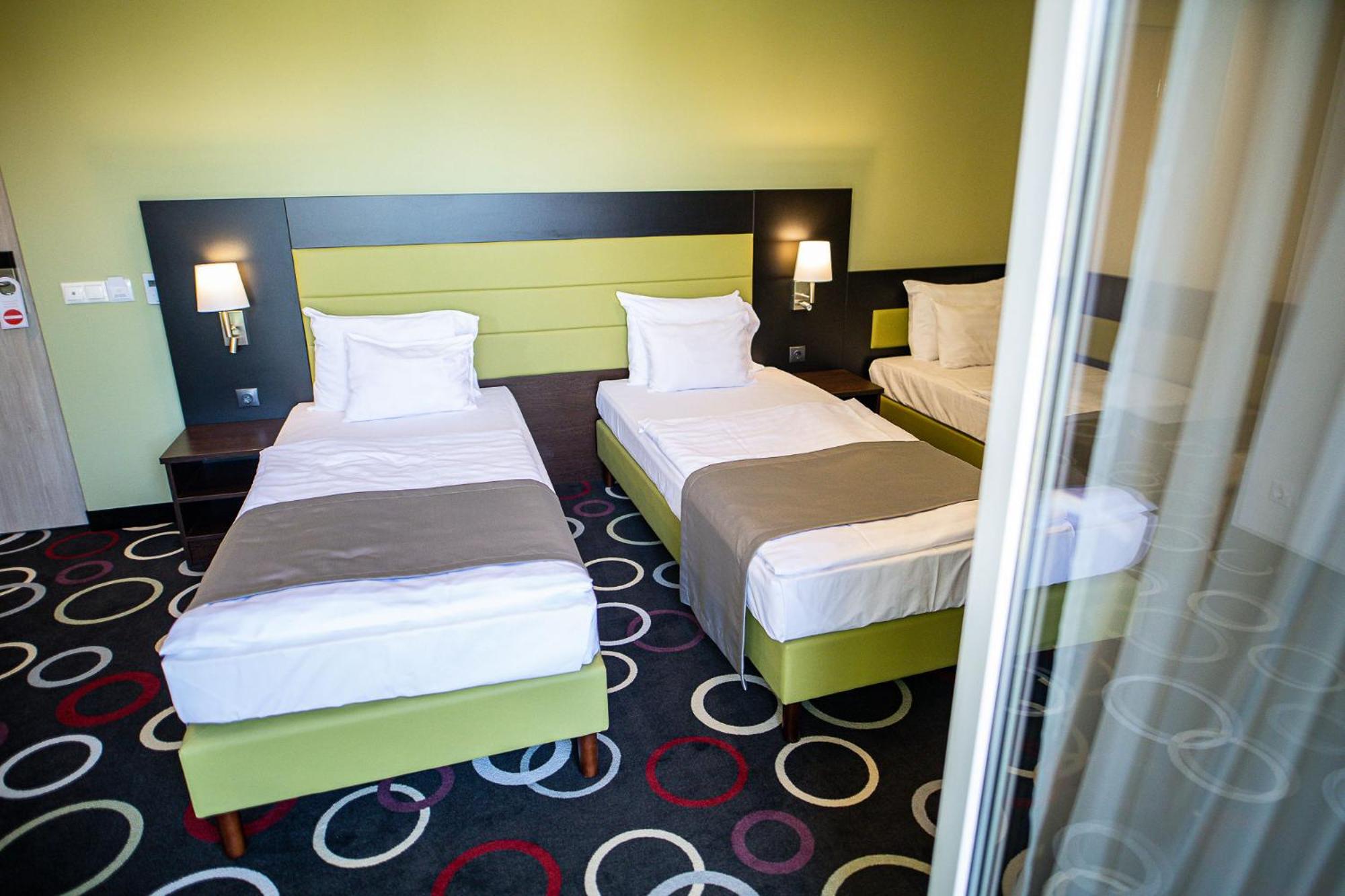 Superior Double or Twin Room - Photo 4