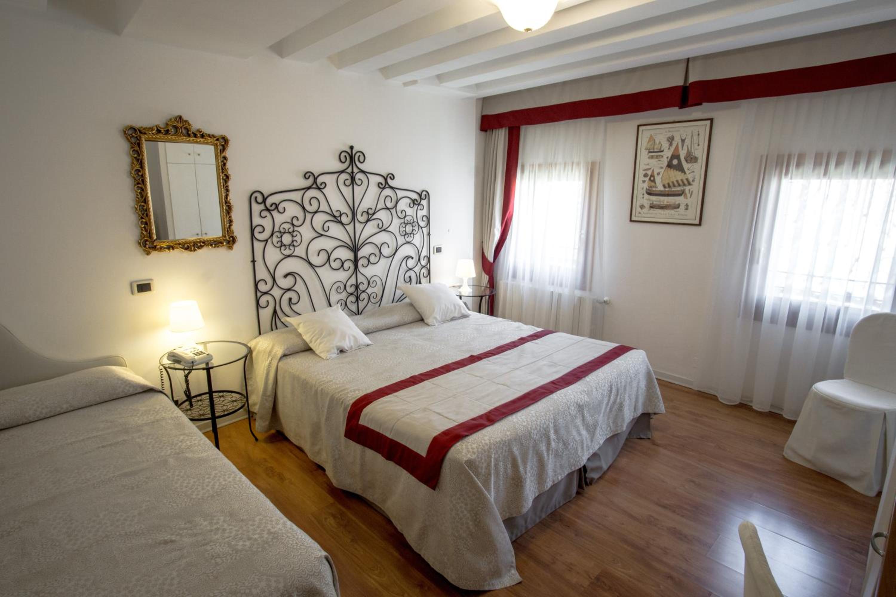 Triple Room photo 3