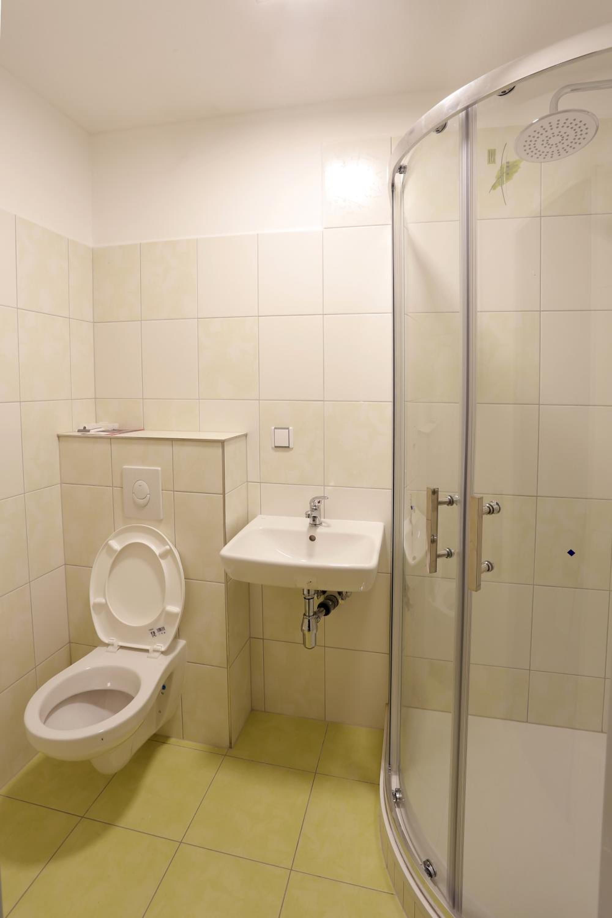 Double Room - Photo 4