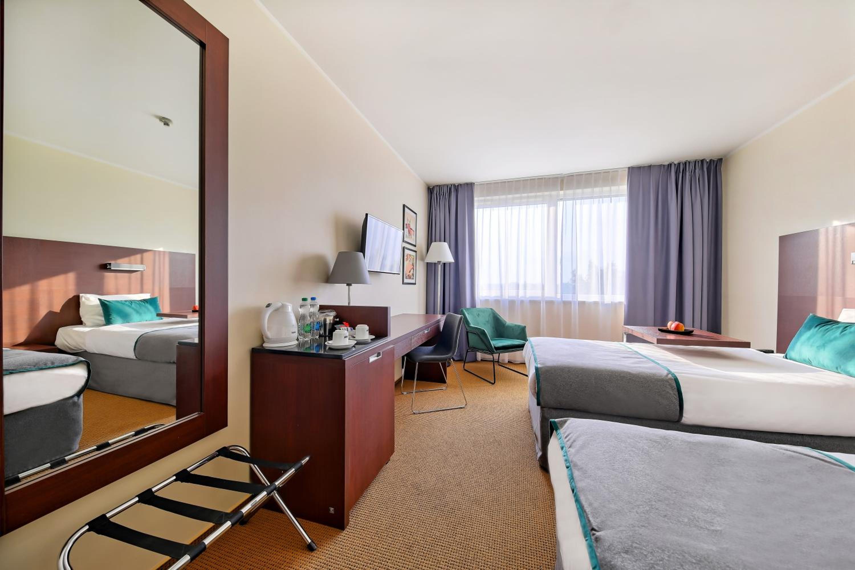 Classic Twin Room - Photo 9
