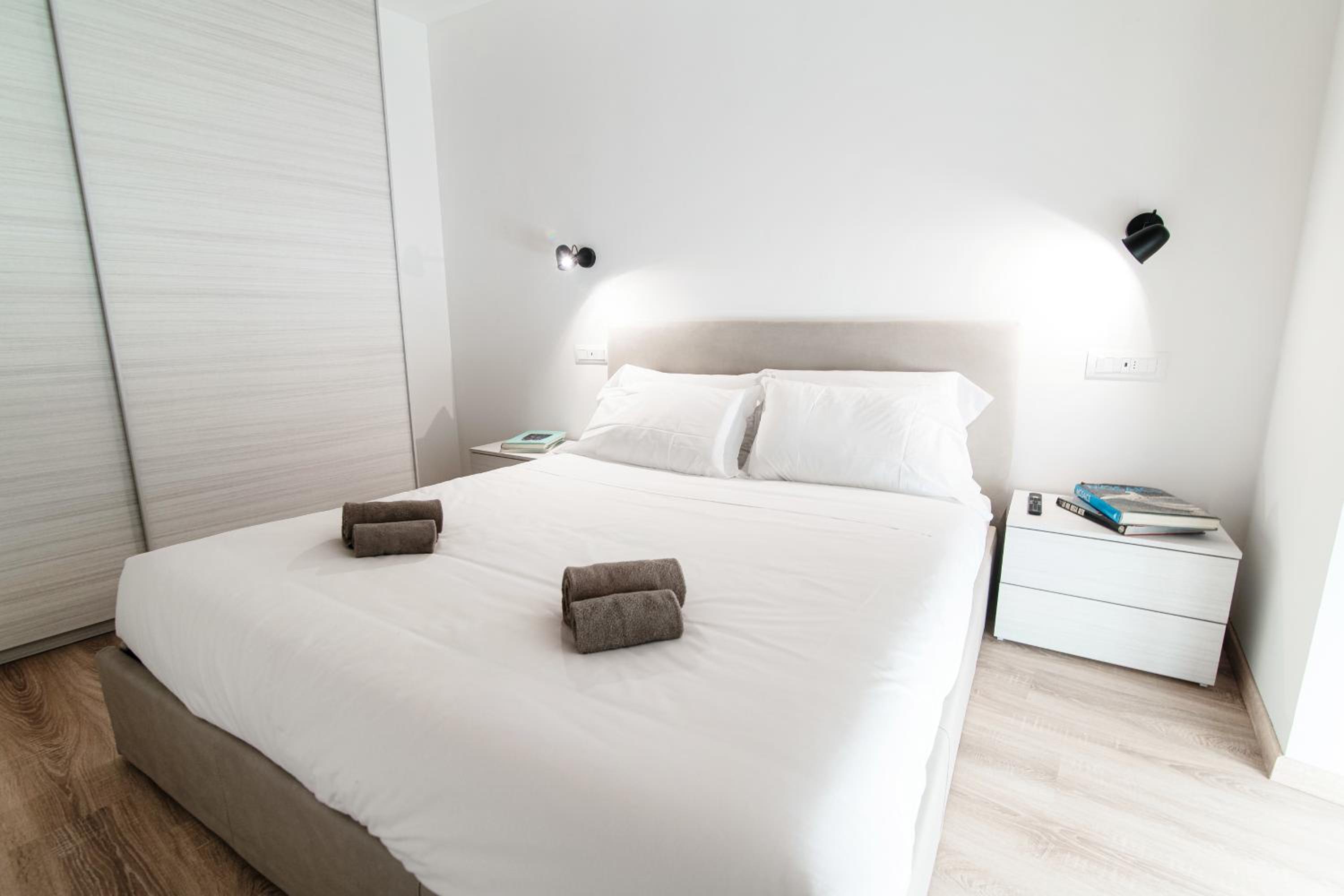 Deluxe Apartment - Photo 1