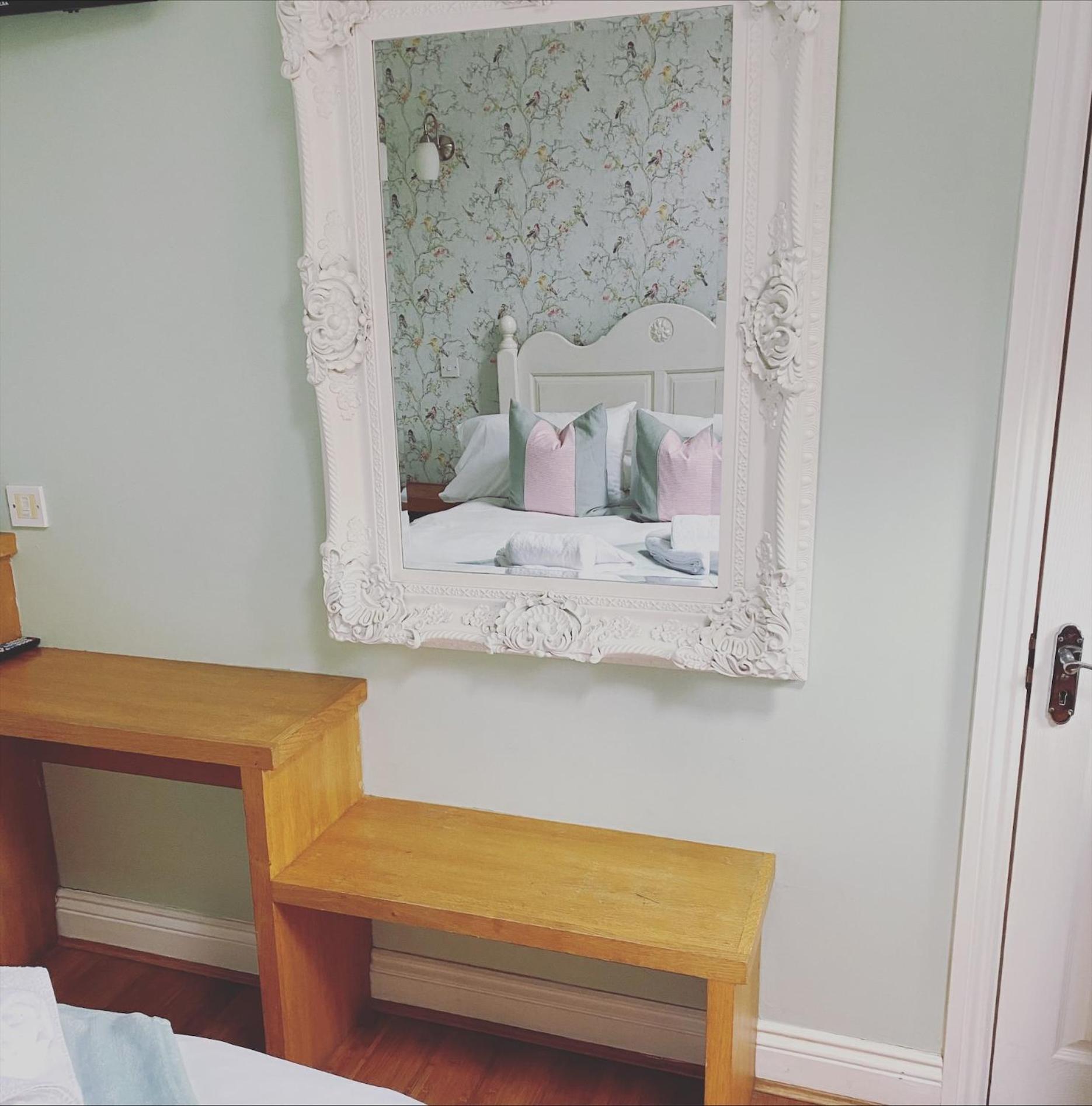 Double Room with Private Bathroom - Photo 1