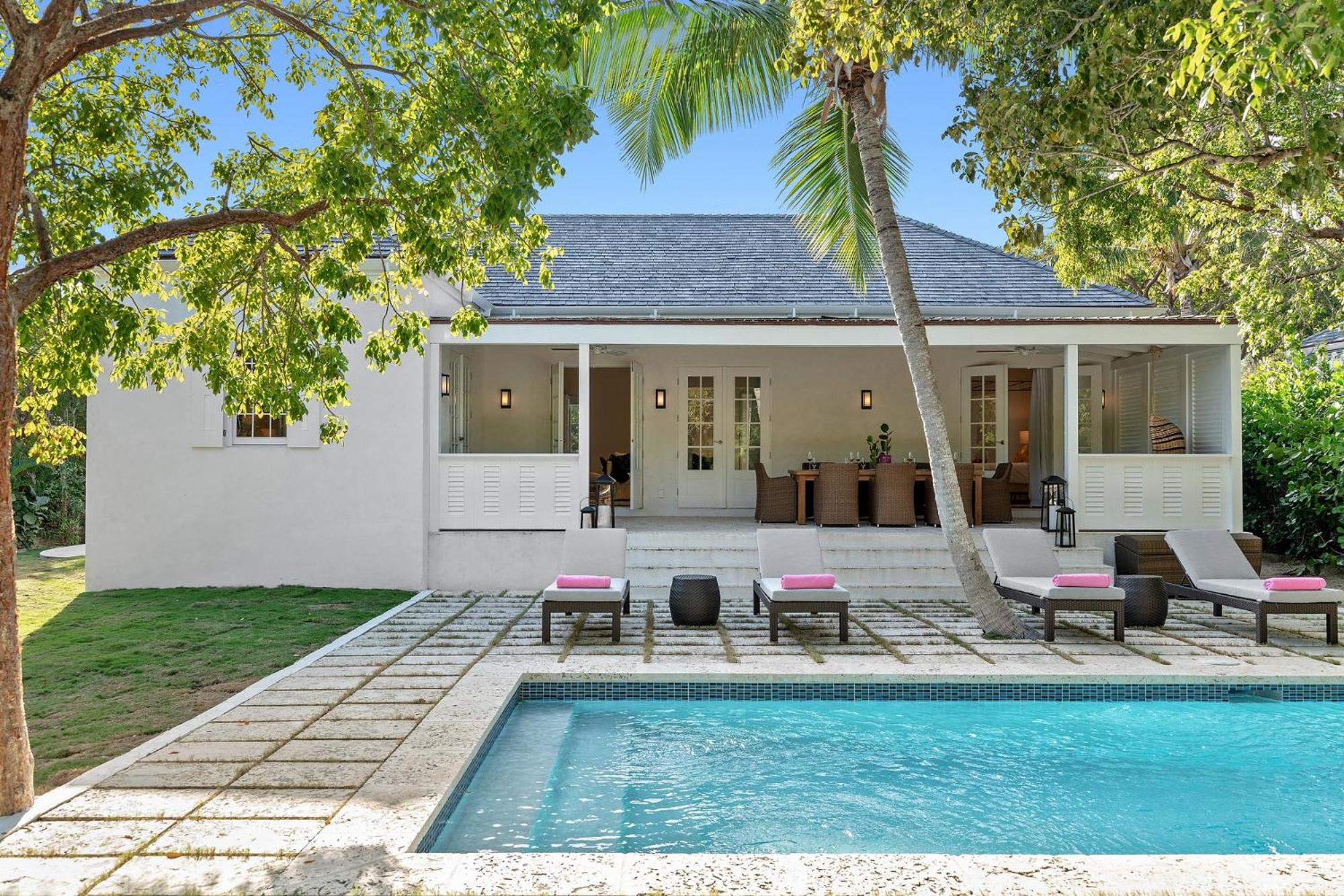 Two Bedroom Garden View Villa w/ Private Pool
