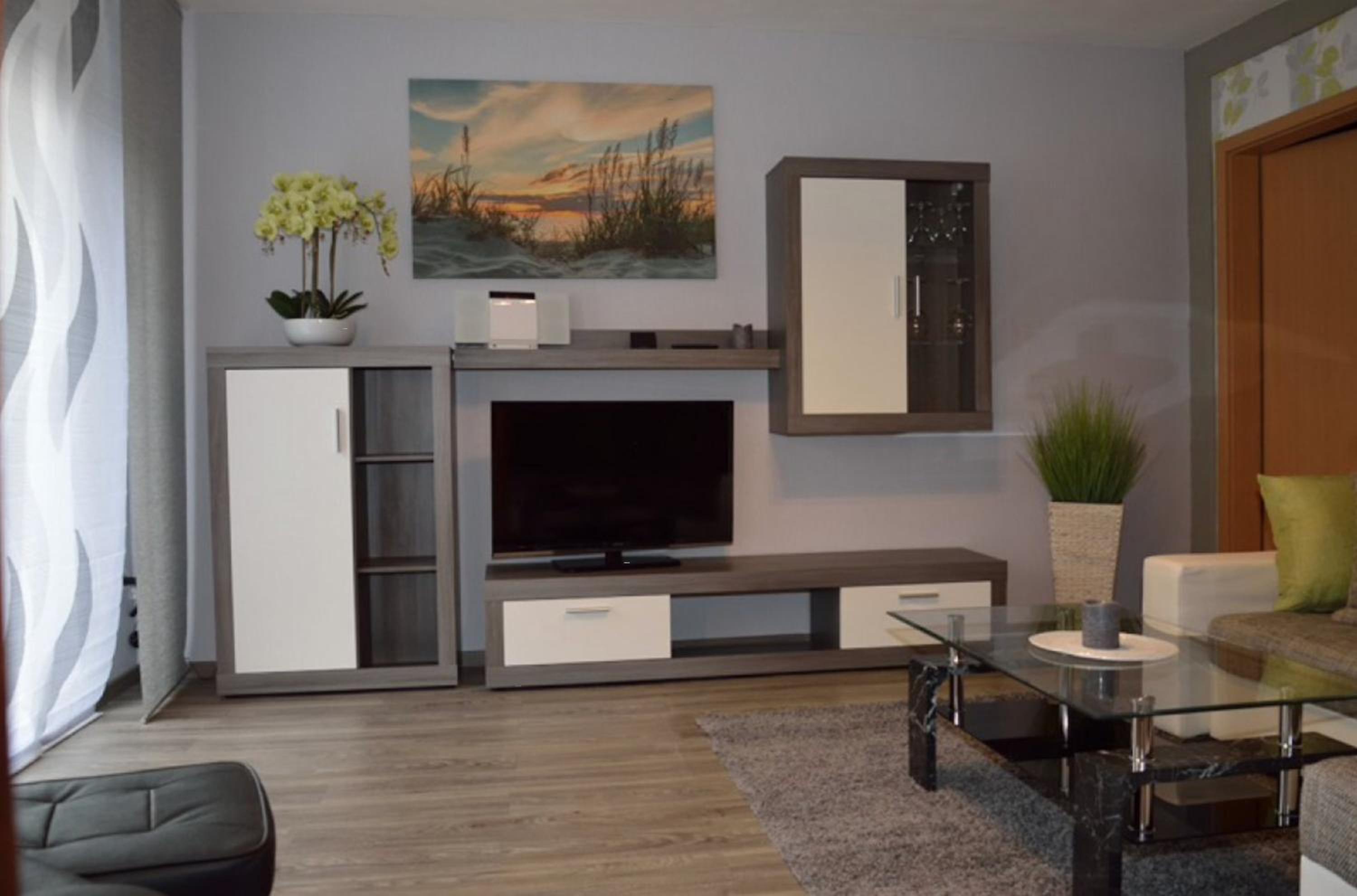 Two-Bedroom Deluxe Apartment with Garden View