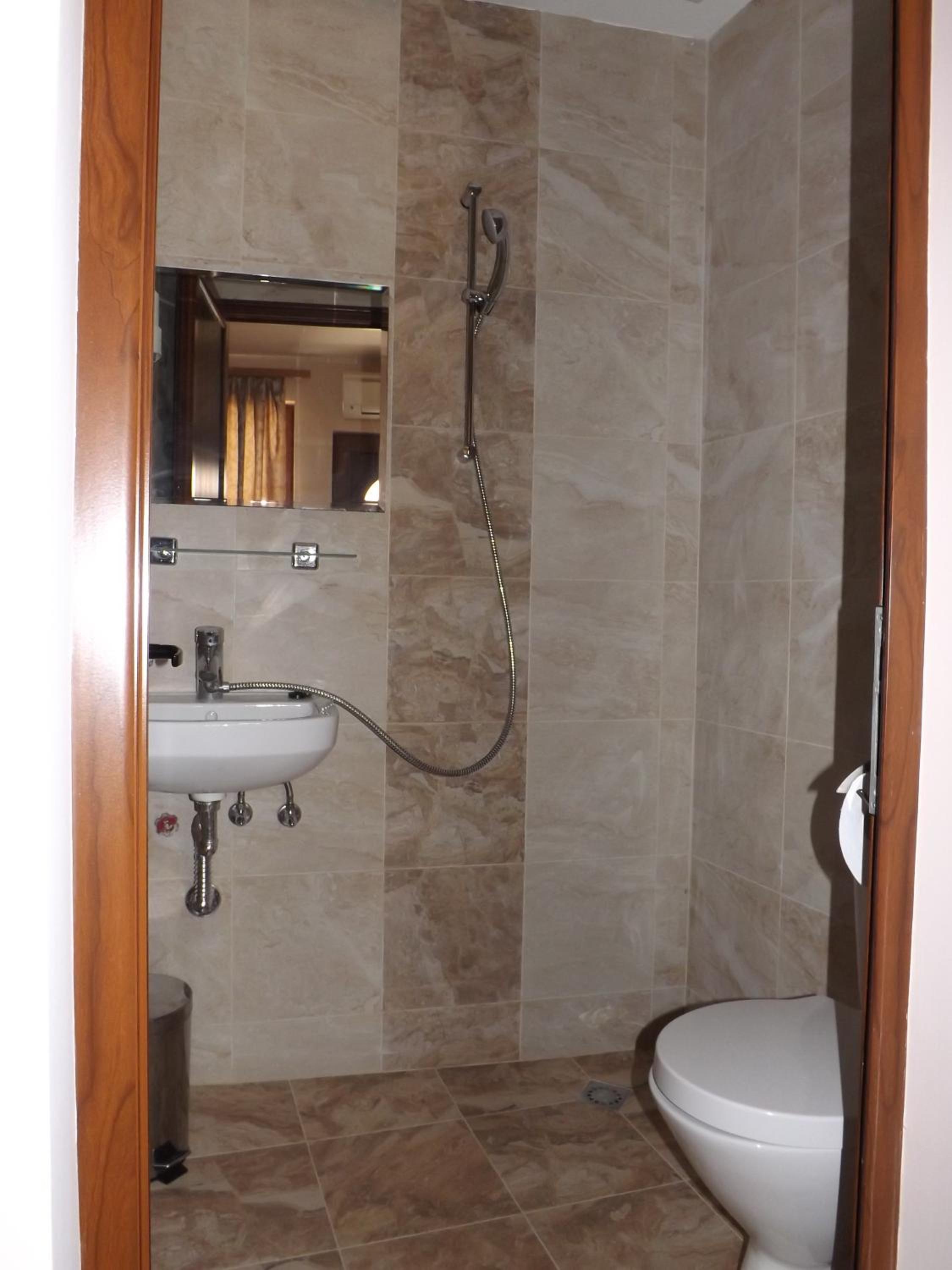 Comfort Double Room - Photo 17