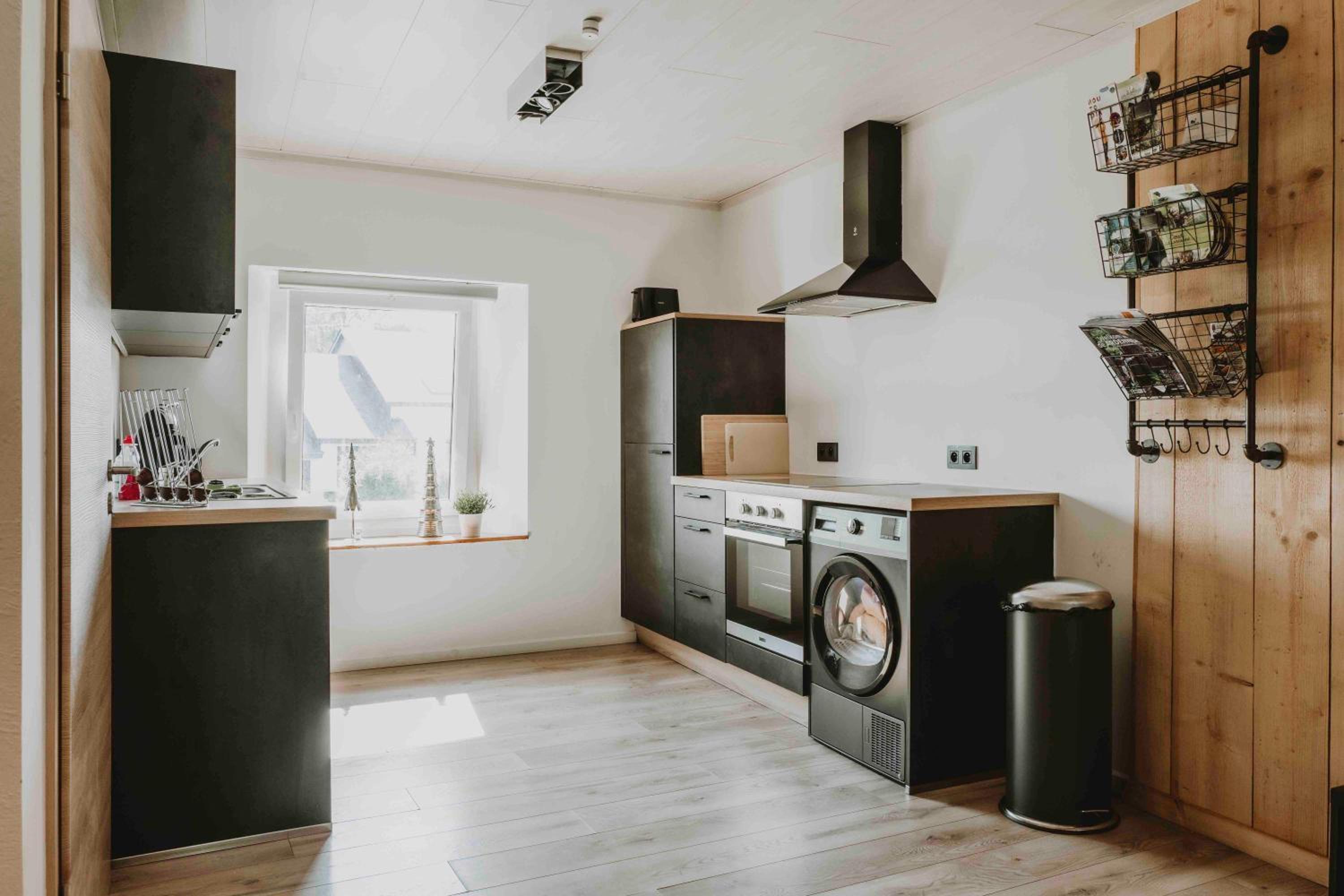 Two-Bedroom Apartment - Photo 3
