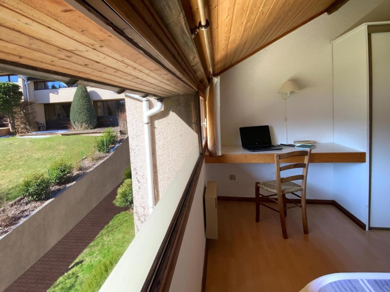 Two-Bedroom House photo 3