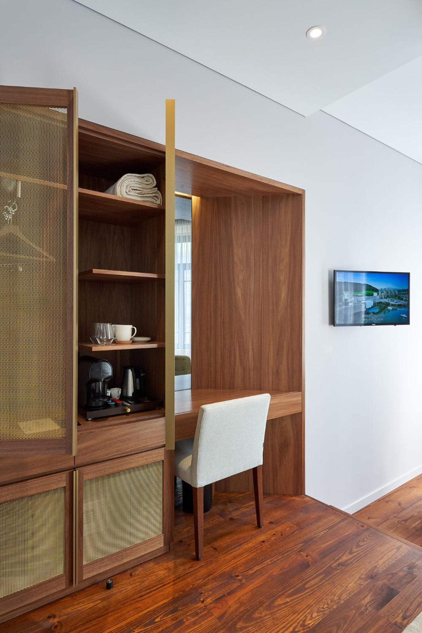Double Room - Photo 7