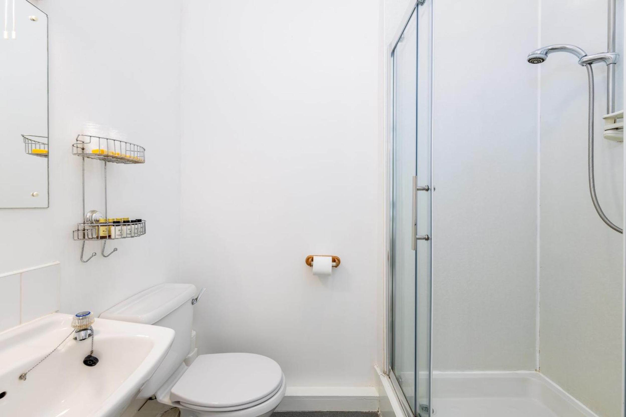 Double Room - Photo 4
