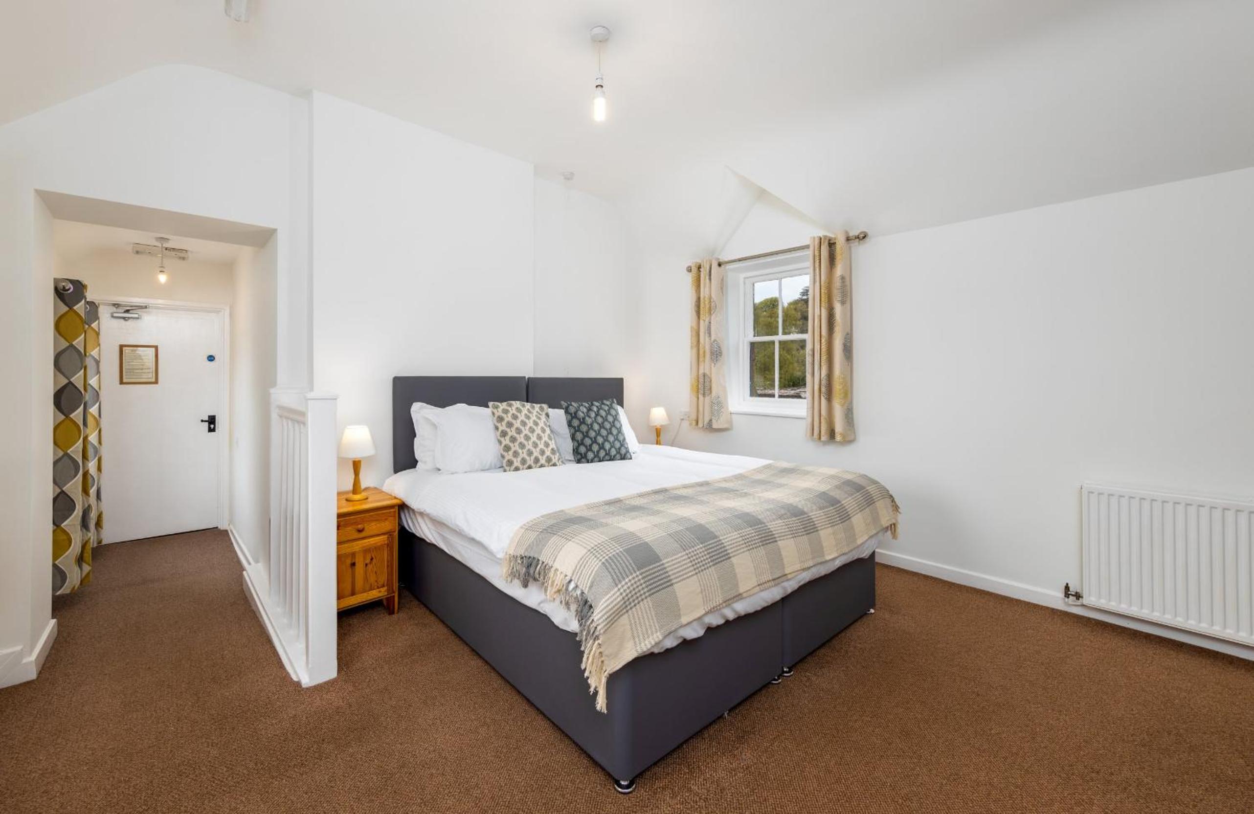 Double or Twin Room - Photo 1