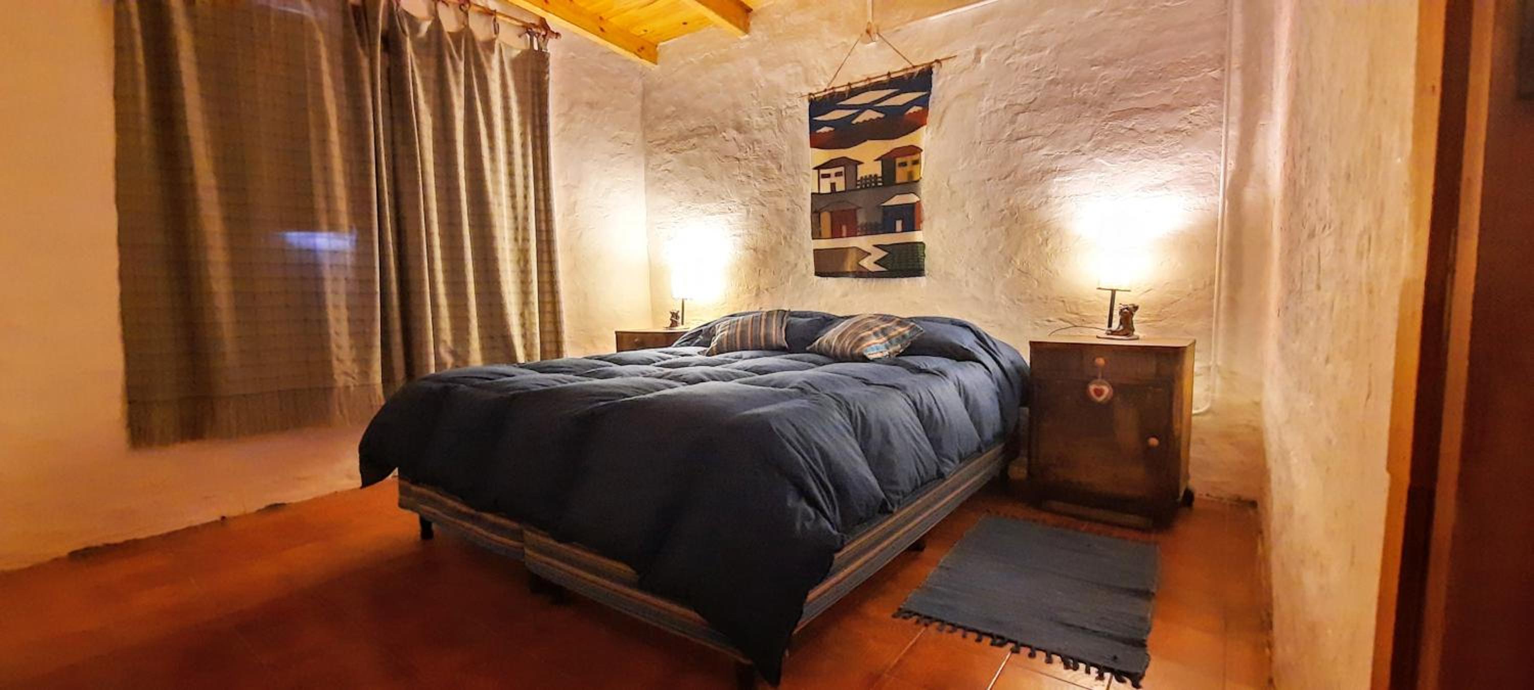 Double or Twin Room with Private Bathroom photo 3