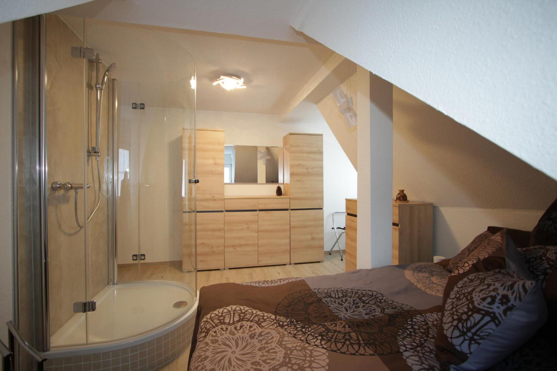 Apartment photo 2