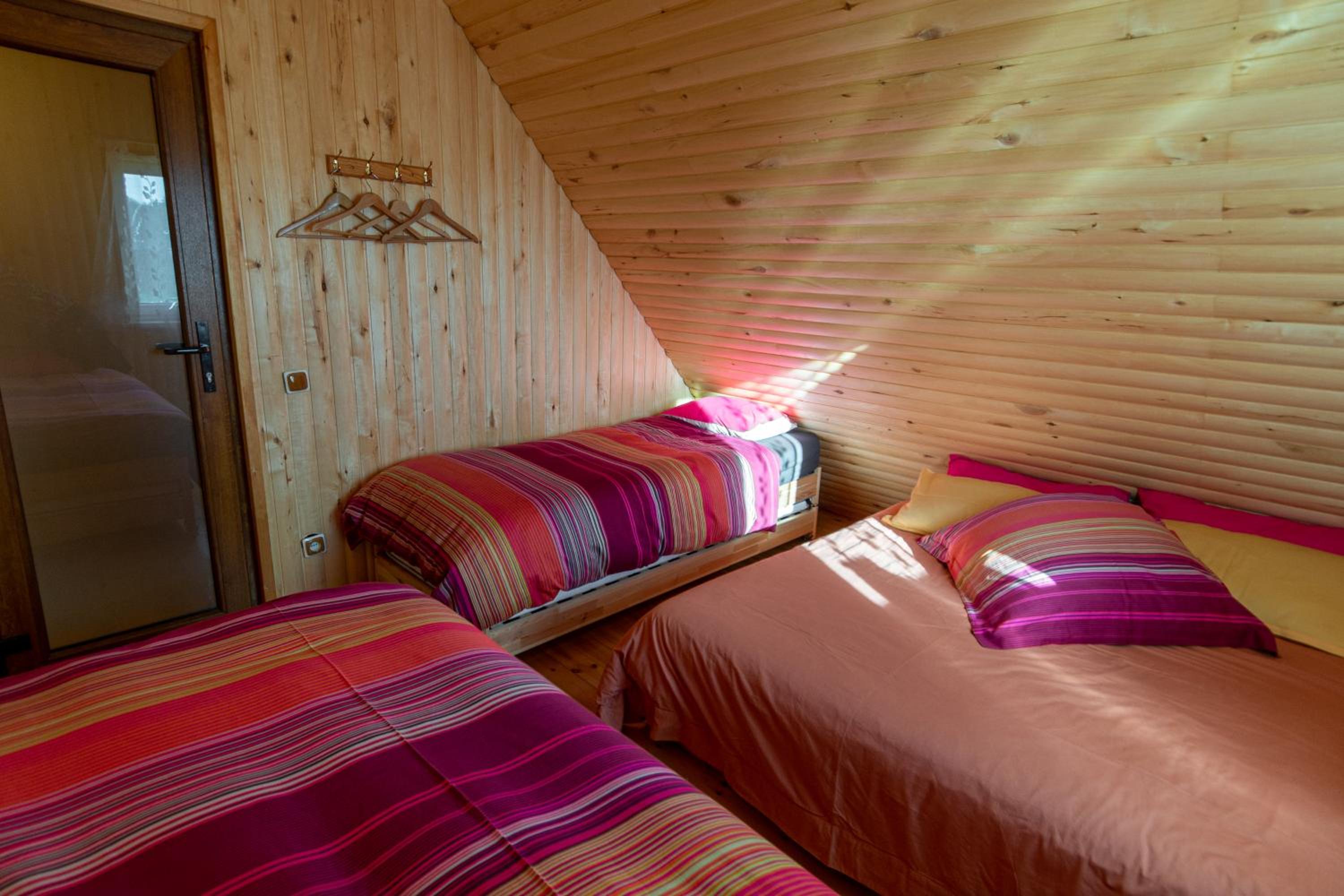Three-Bedroom Villa - Photo 6