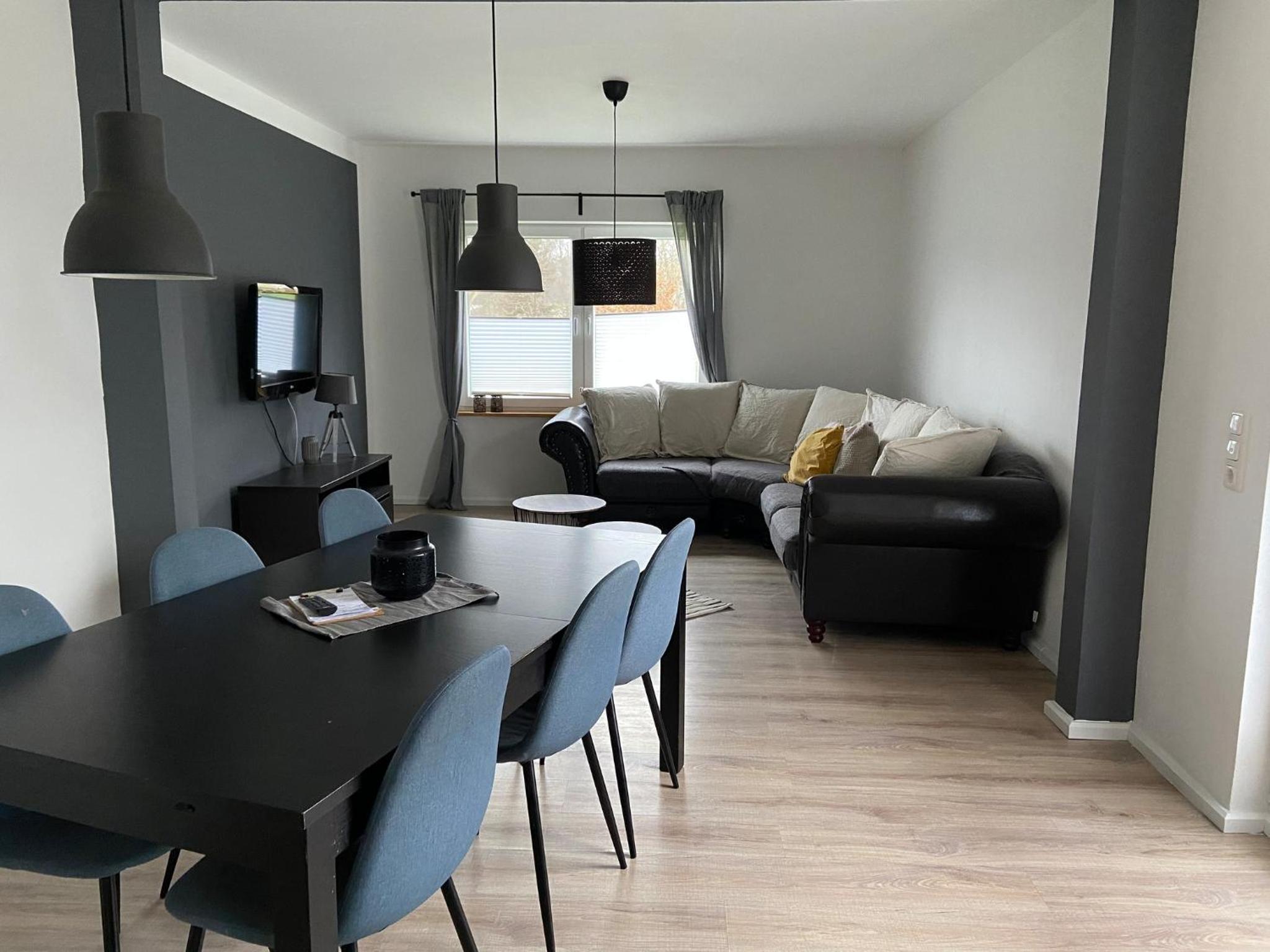 Apartment photo 1