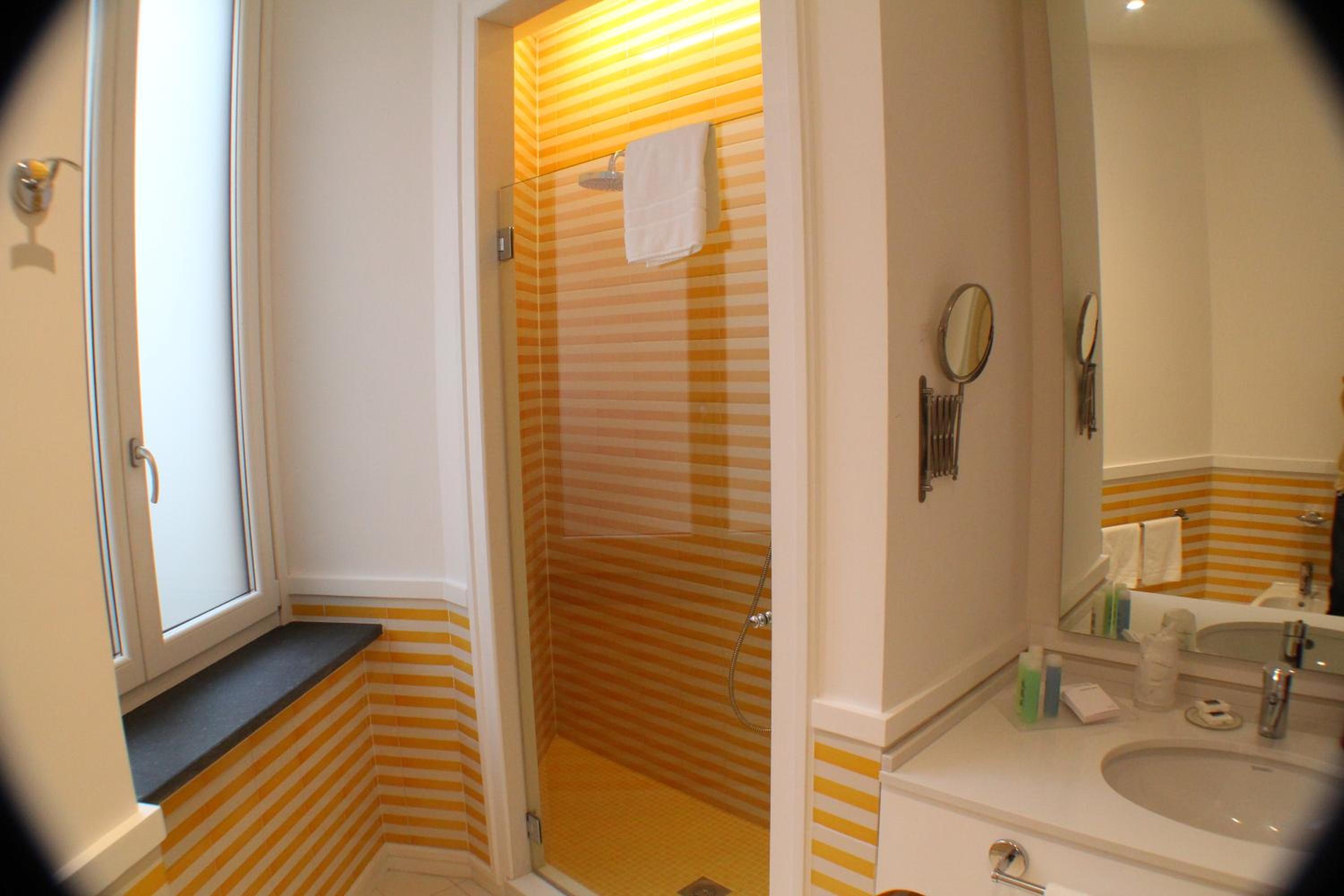Classic Double or Twin Room - Photo 4