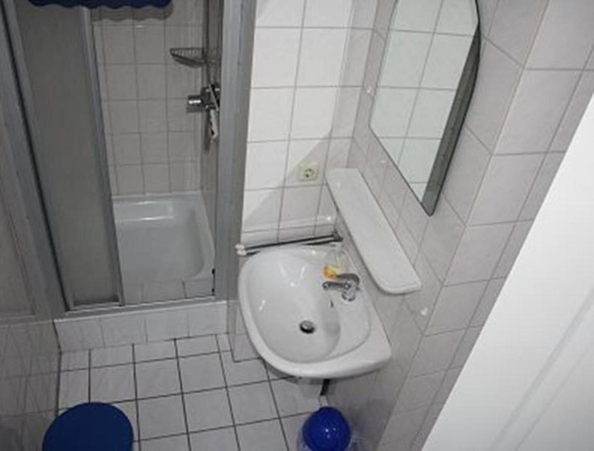 Apartment photo 2