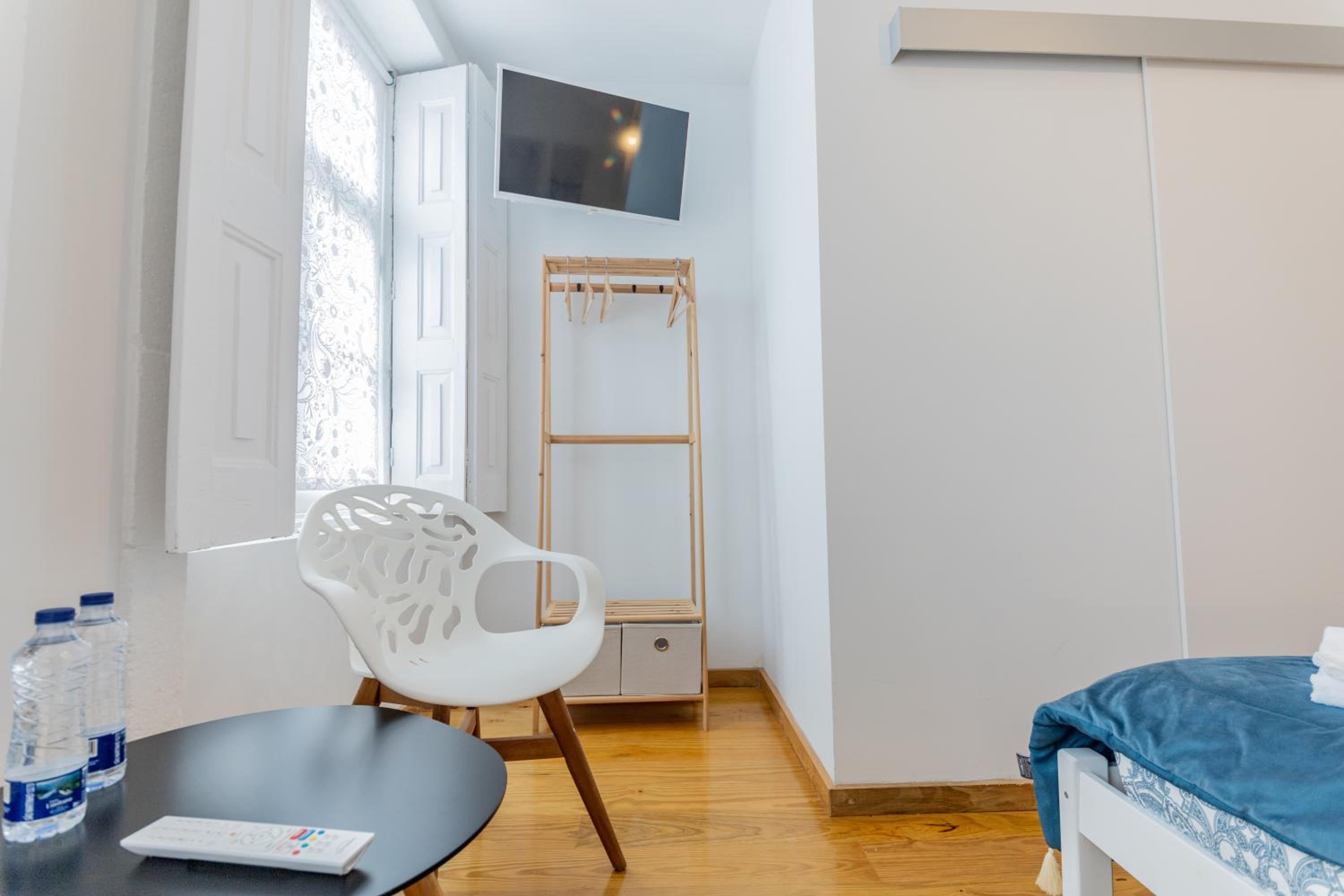 Deluxe Suite - Photo 5