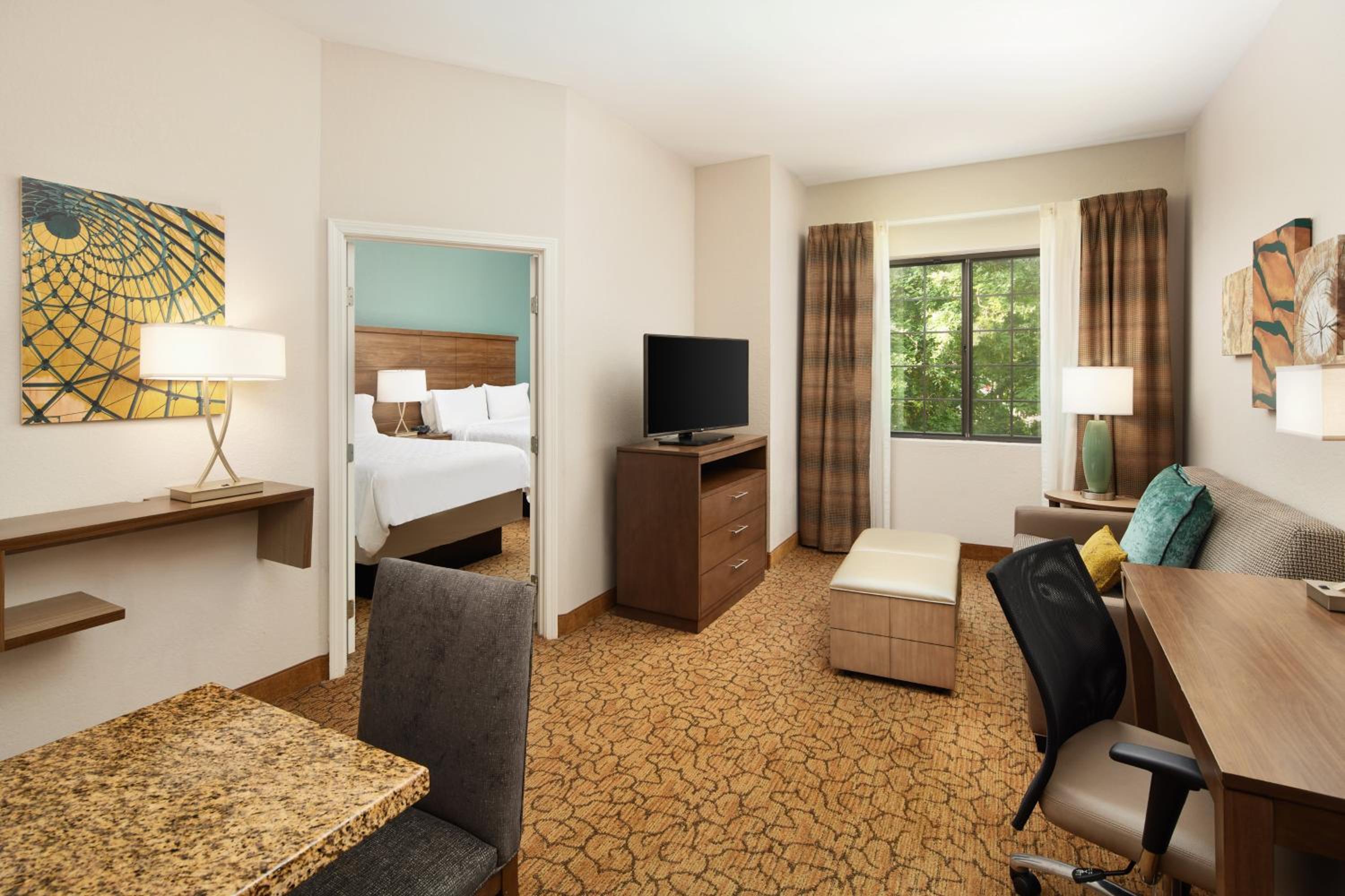 One-Bedroom Suite with Two Double Beds - Photo 1