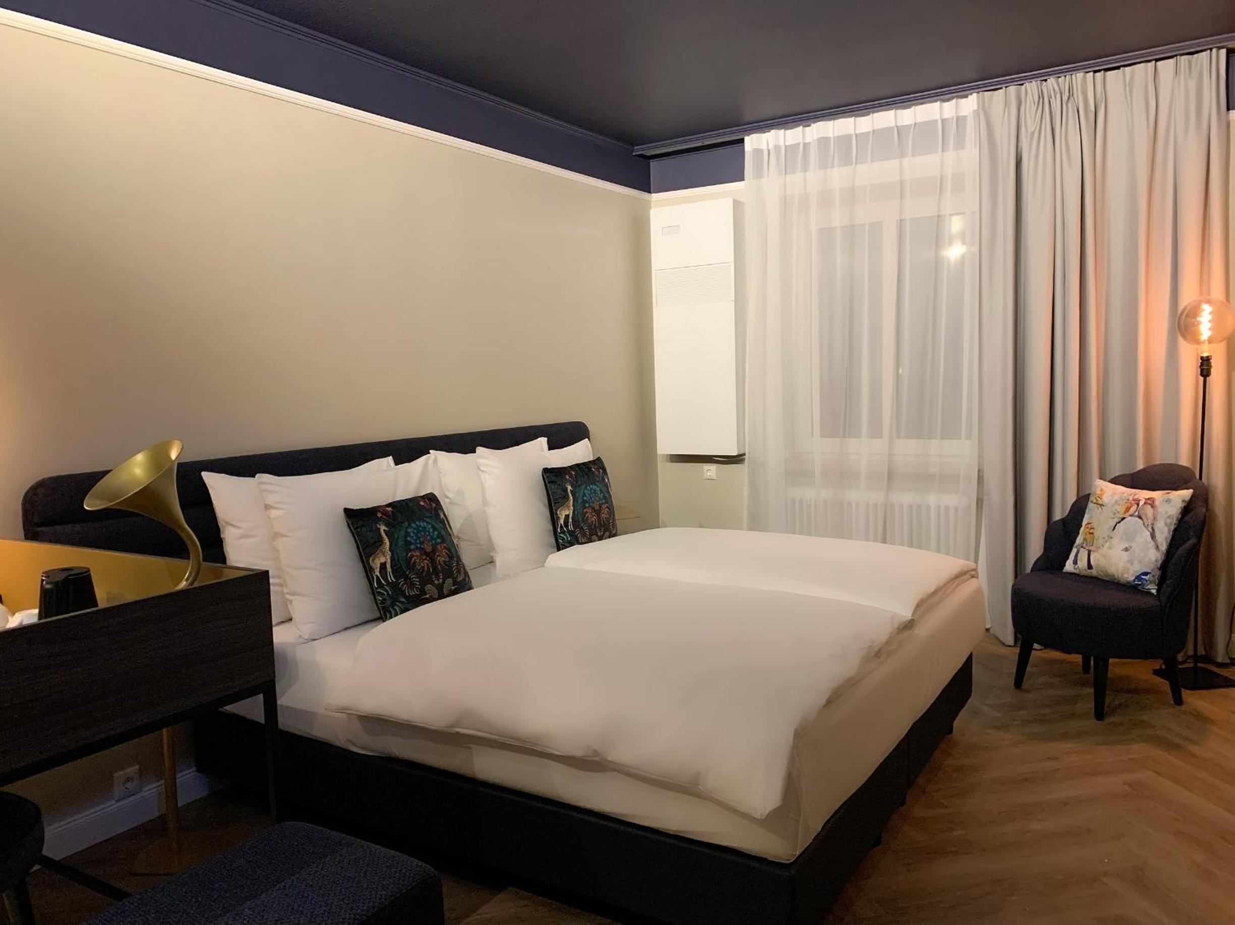Standard Double Room - Photo 3