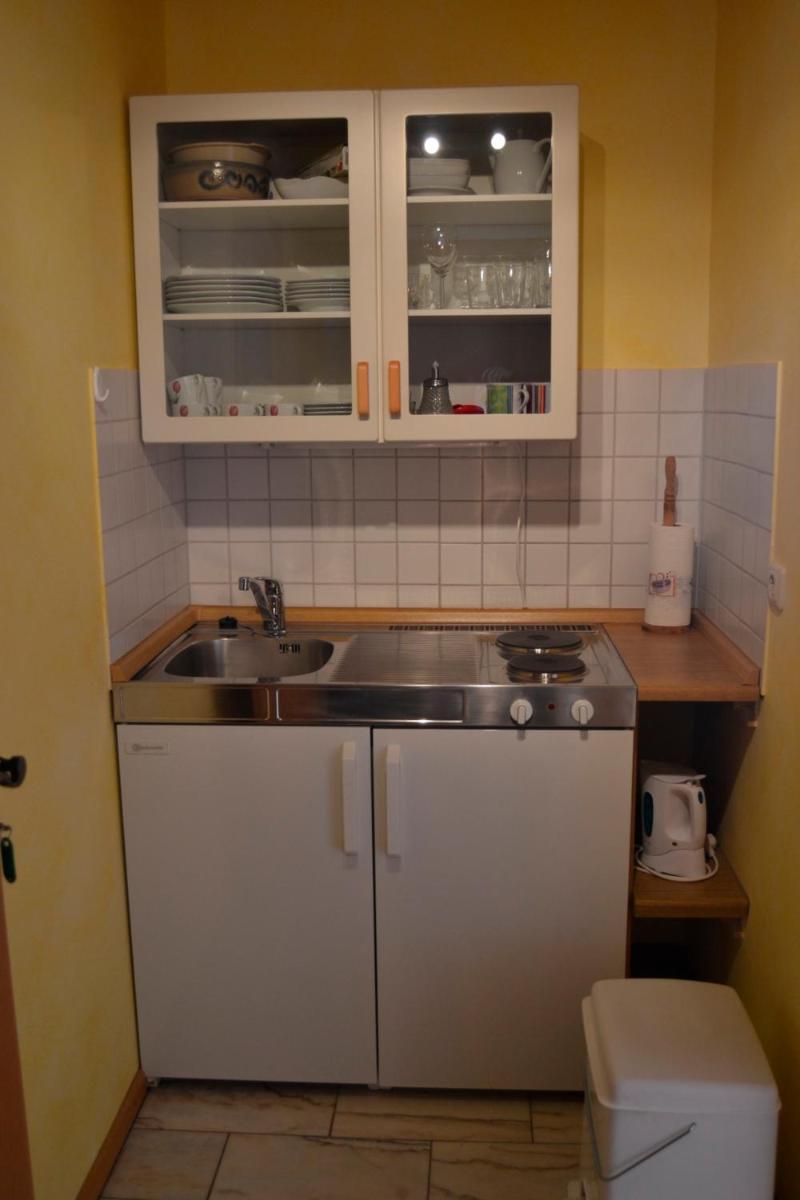 Apartment photo 2