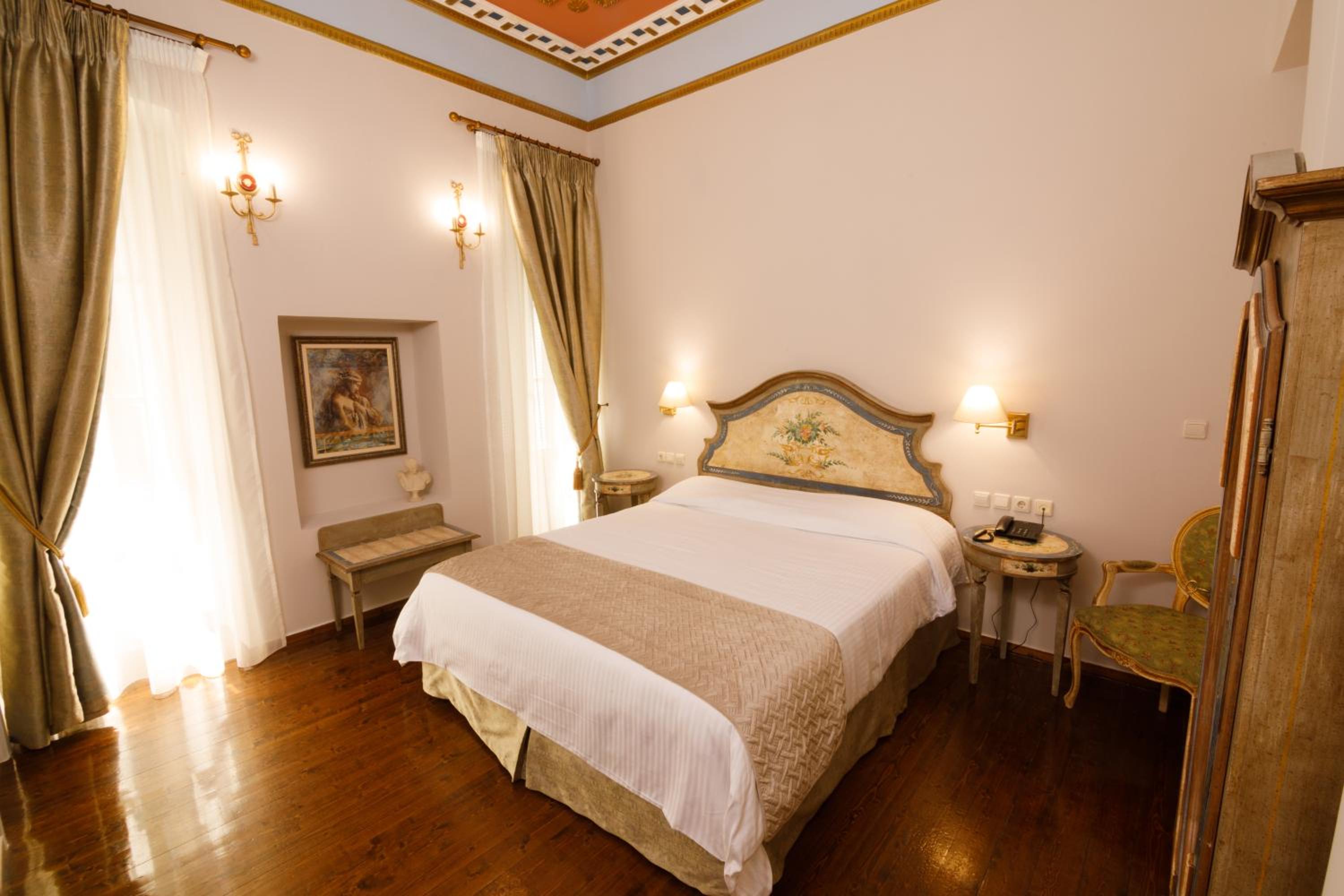 Executive Double Room - Photo 9