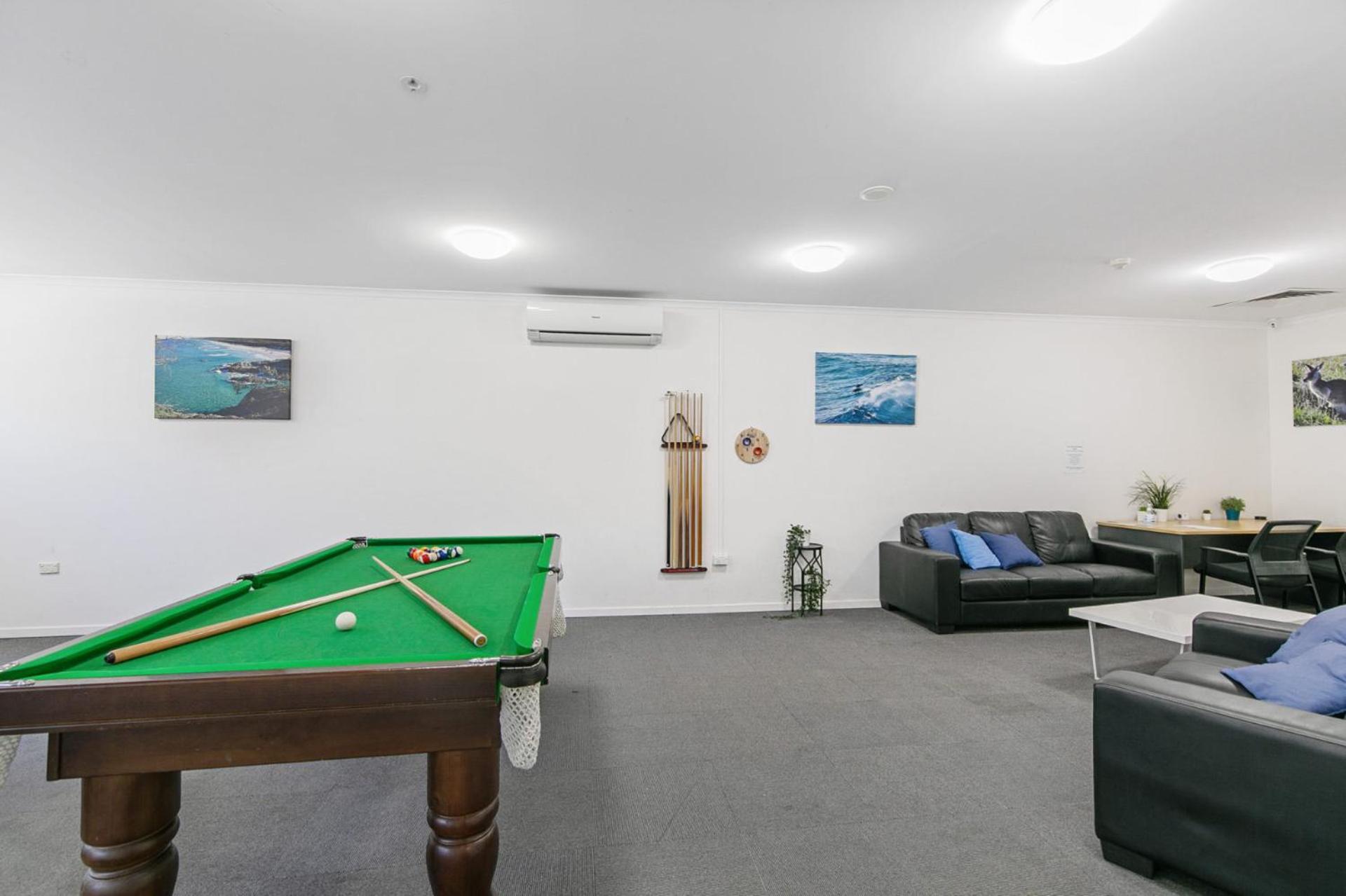 Apartment photo 1