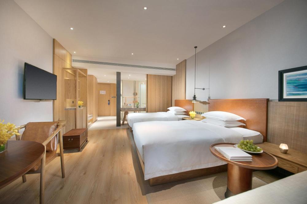 Standard Twin Room - Photo 2
