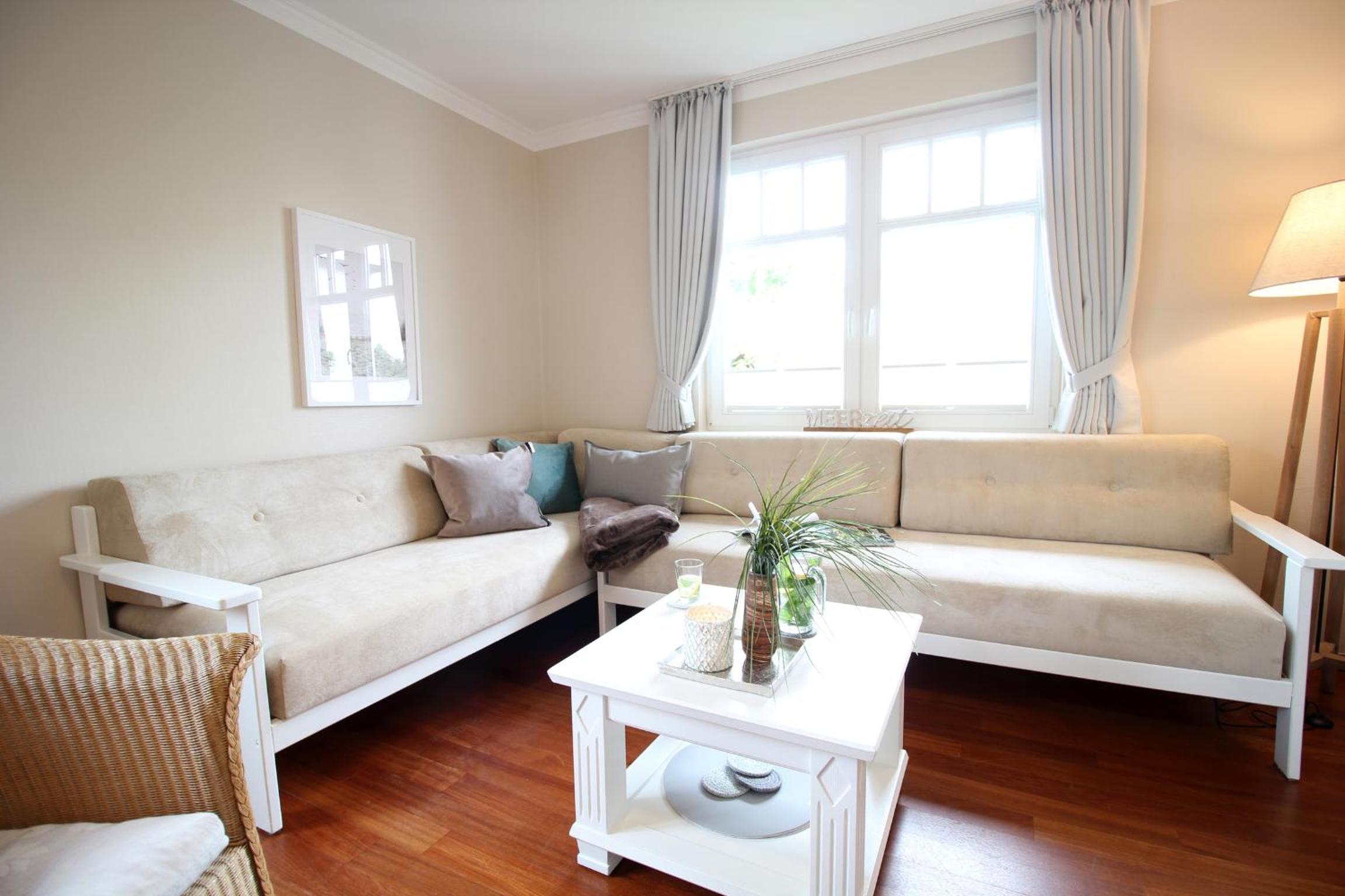 Apartment photo 2