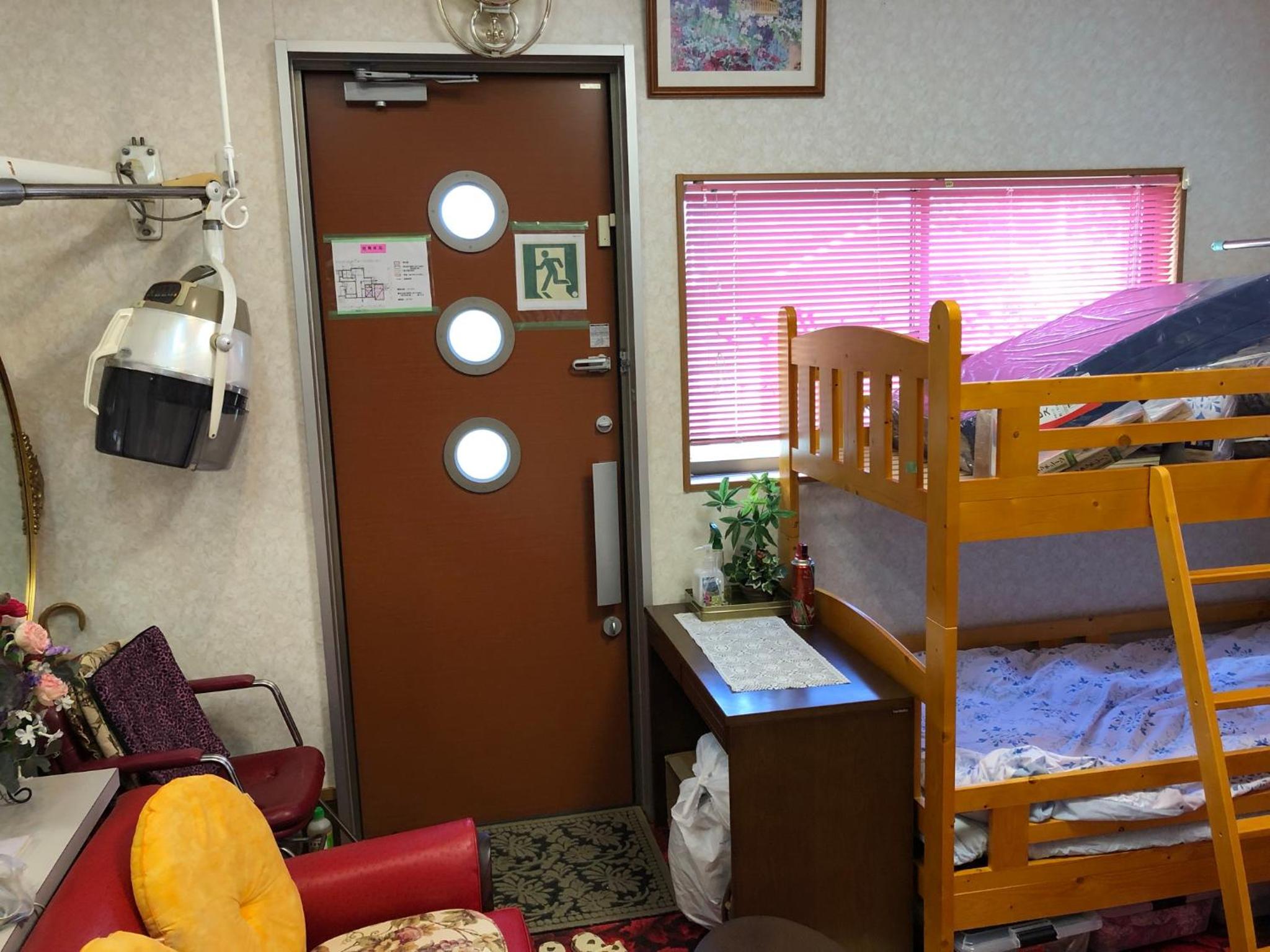 Triple Room - Photo 10