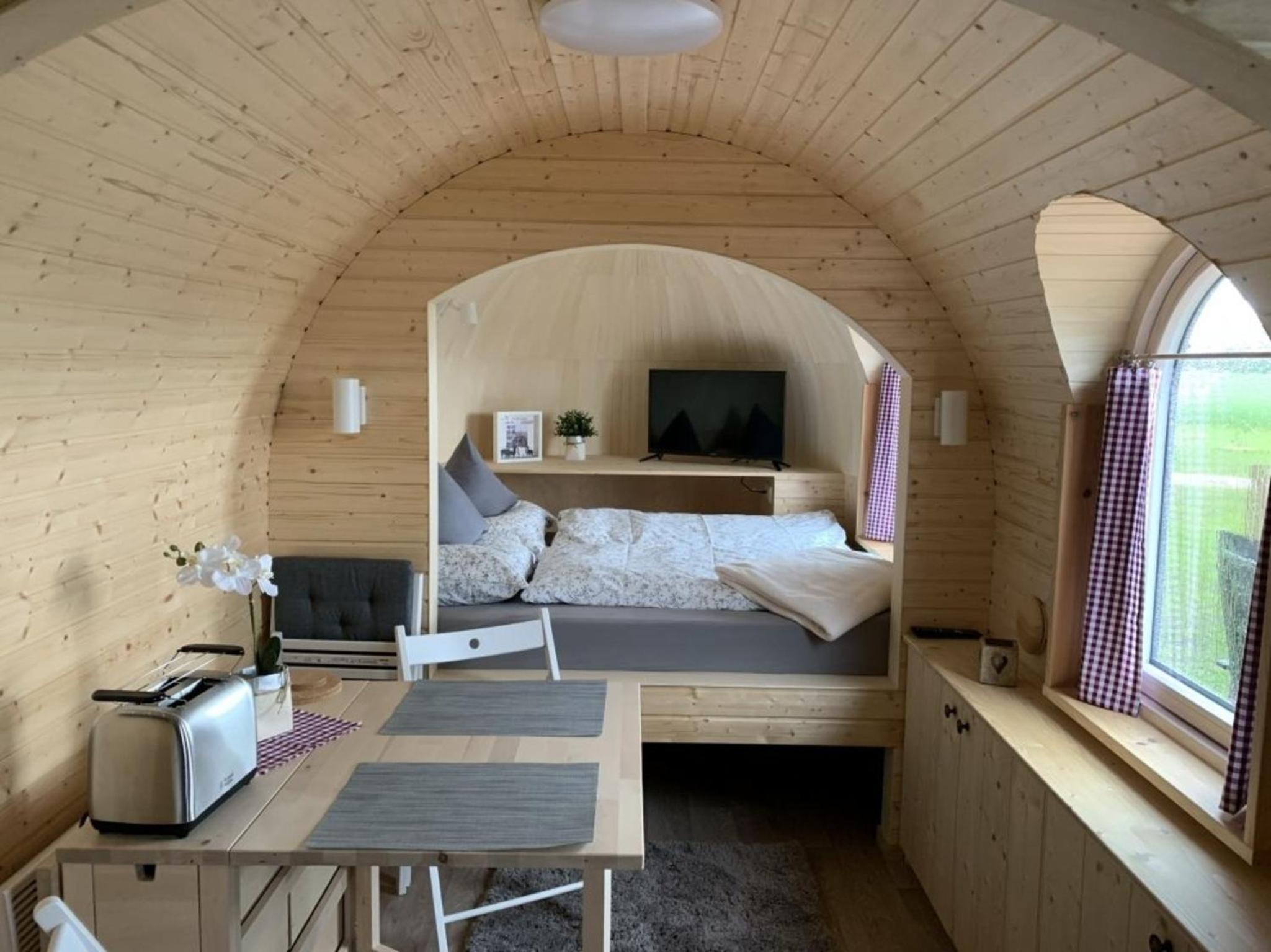 Mobile Home photo 1