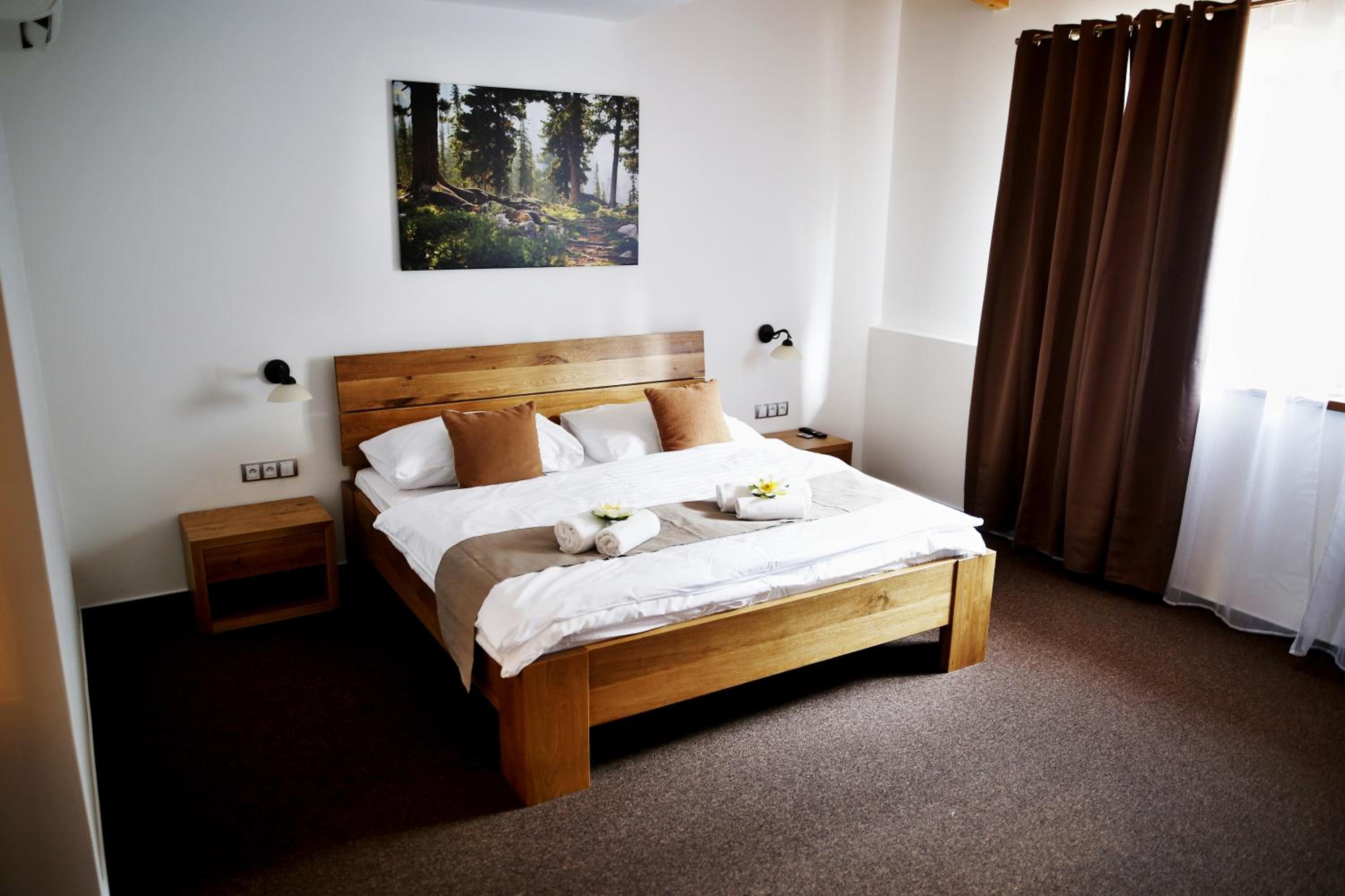 Standard Double or Twin Room with Garden View - Photo 3