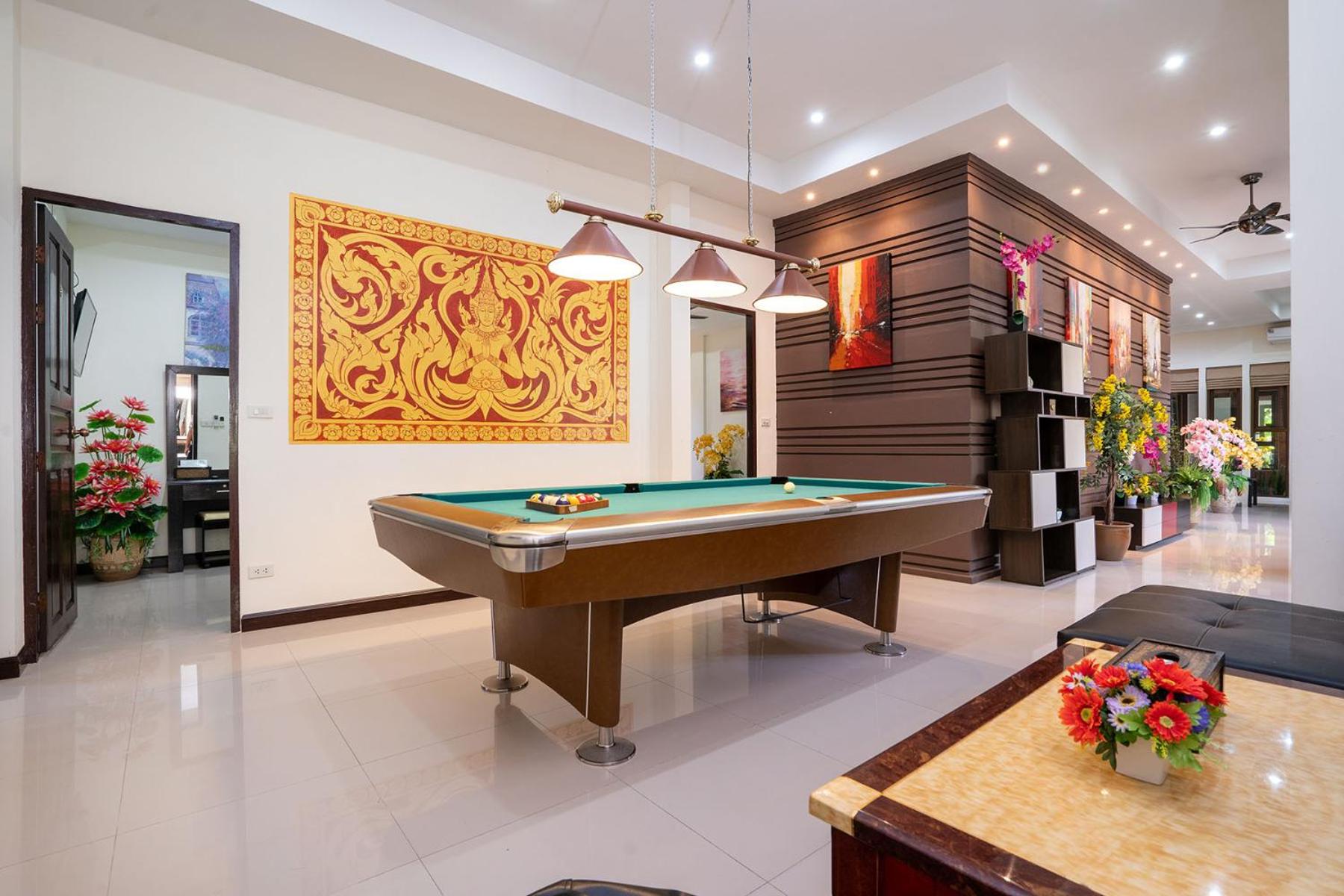 6 Bedroom Suite Private Pool Villa With Bathtub (Free airport pick up minimum 3 nights, 25% discount on food and beverages) photo 2