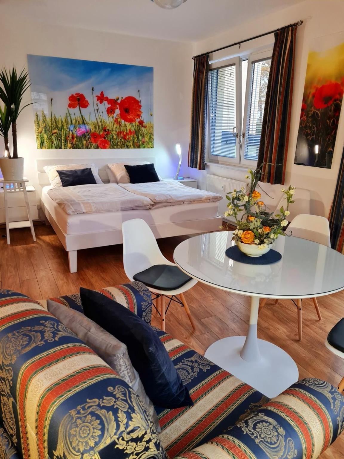 Apartment photo 1