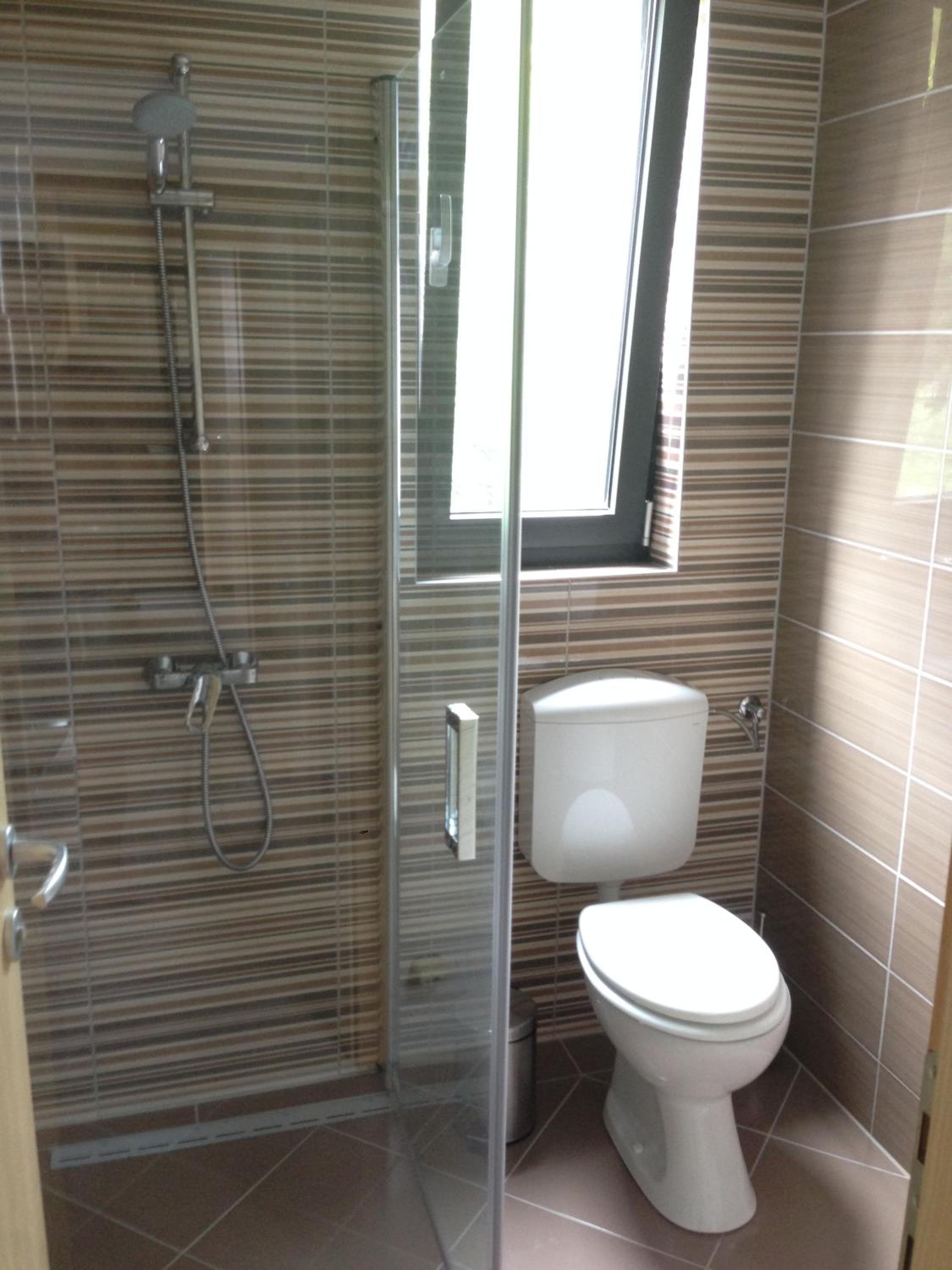 One-Bedroom Apartment with Terrace photo 2
