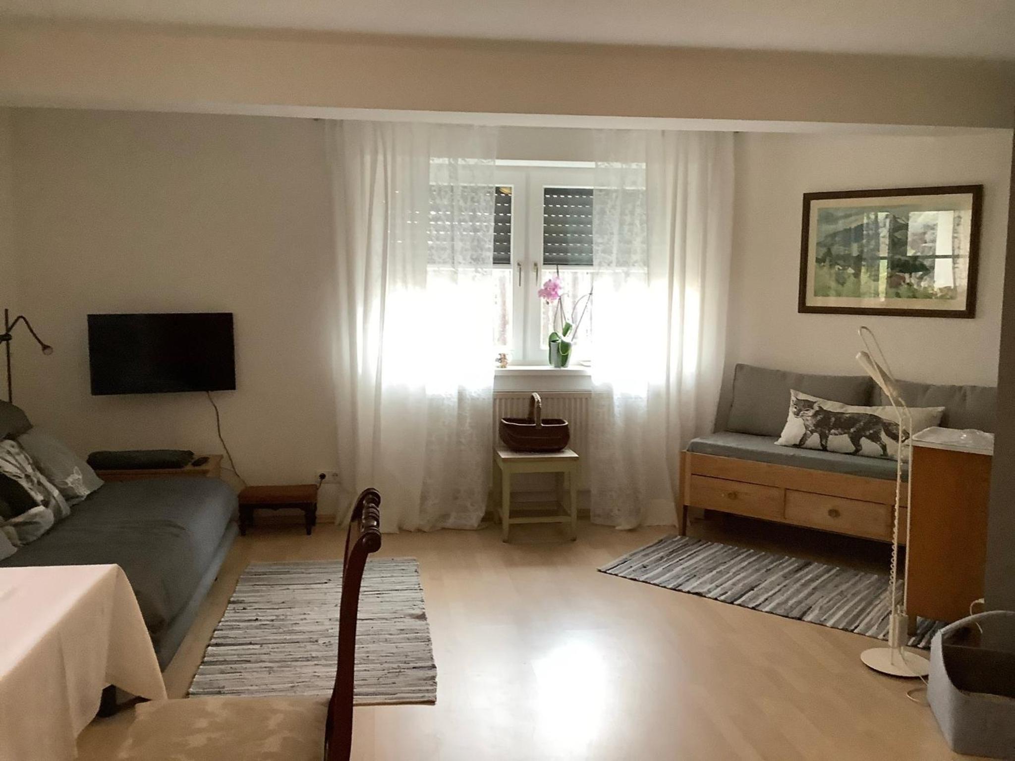 Apartment photo 2