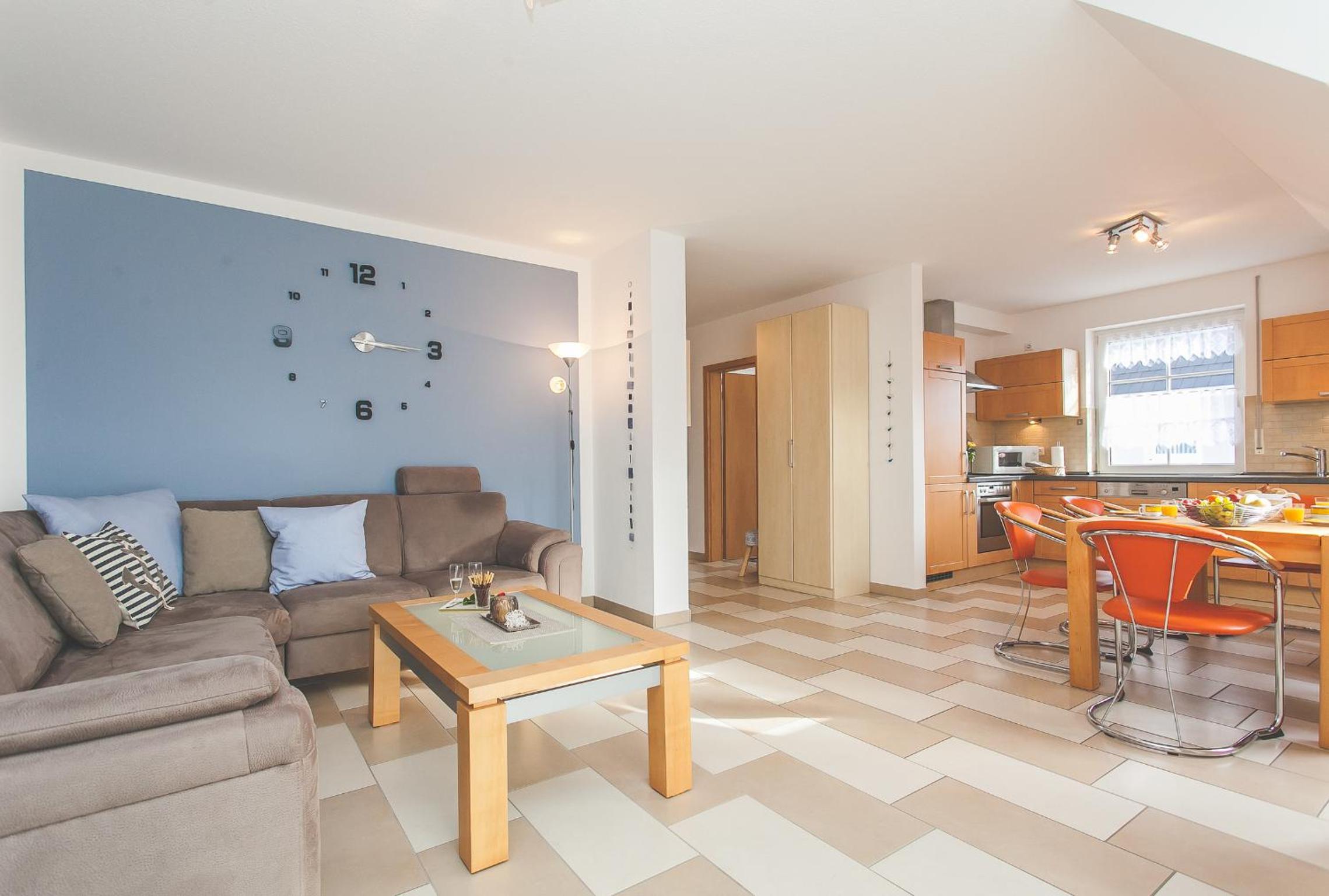 Apartment photo 3