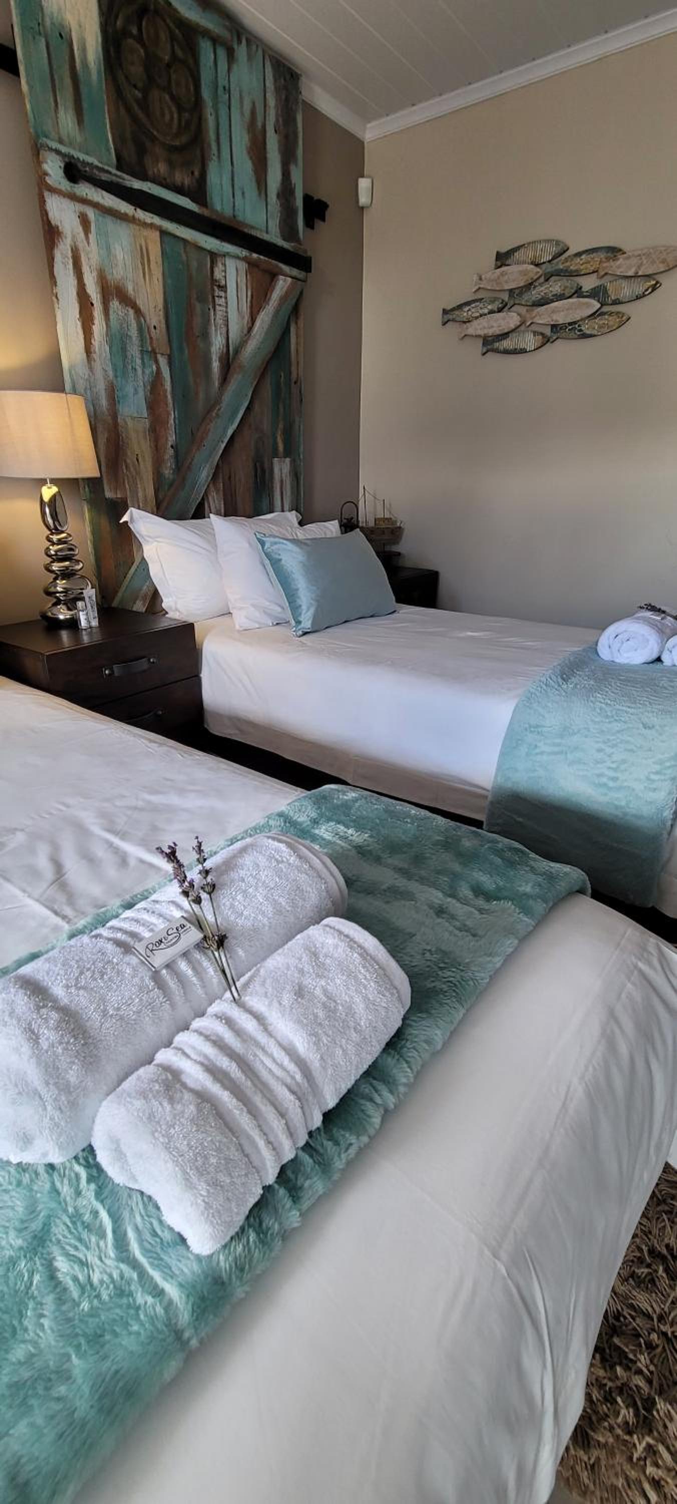 Double or Twin Room - Photo 6