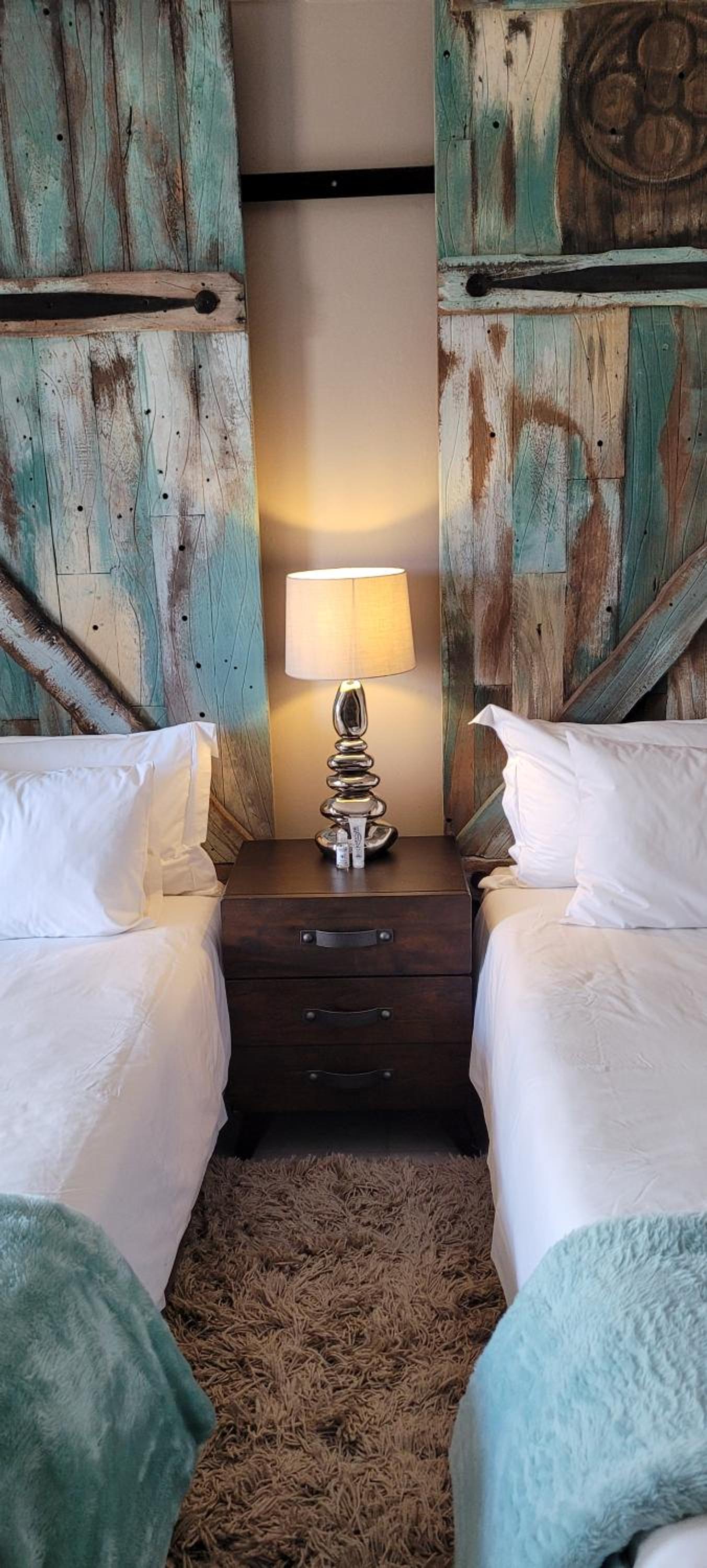 Double or Twin Room - Photo 2