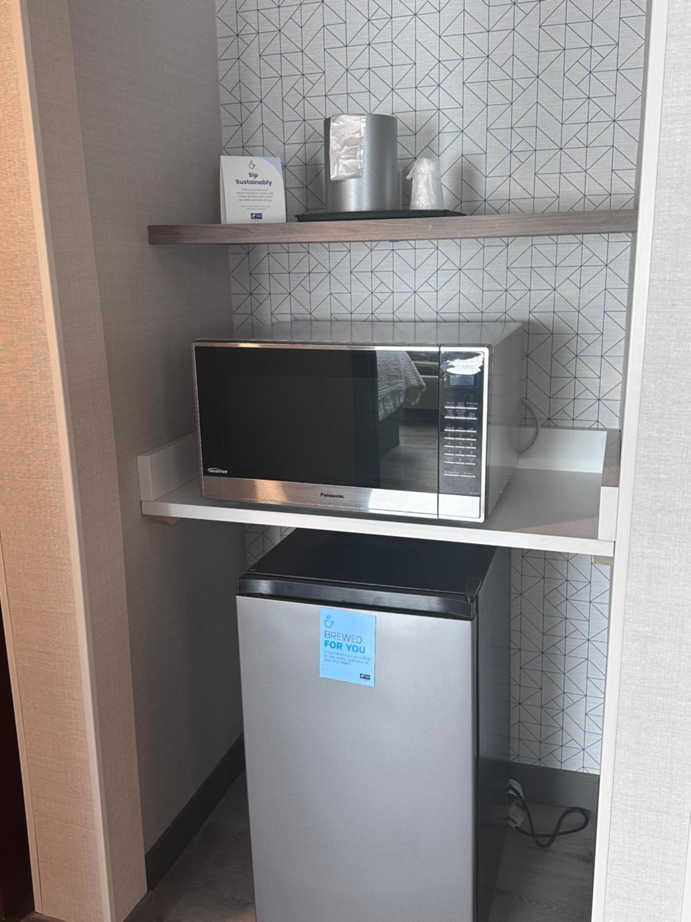 Holiday Inn Express & Suites Southfield - Detroit, Photo 3