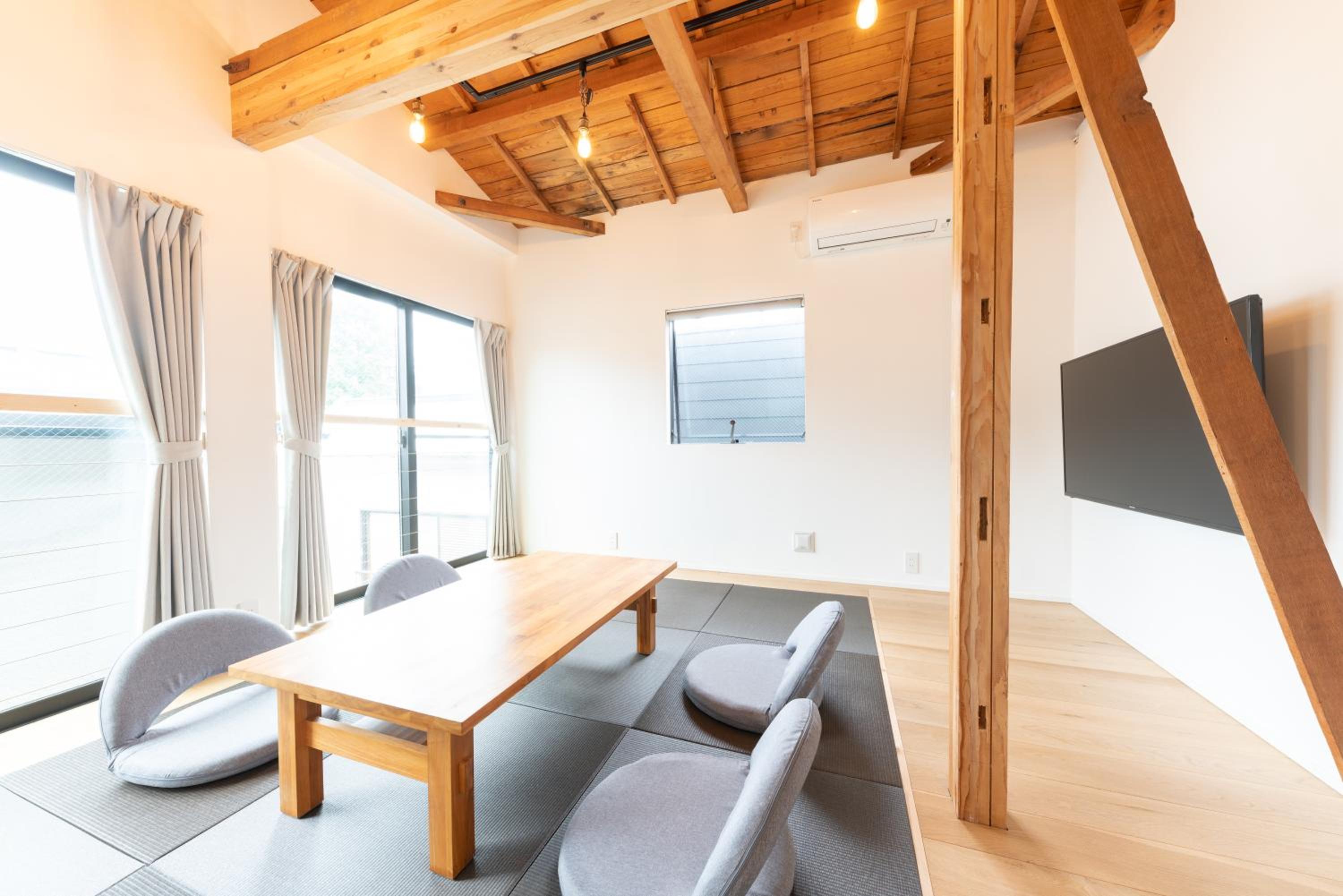 Studio Apartment - Photo 9