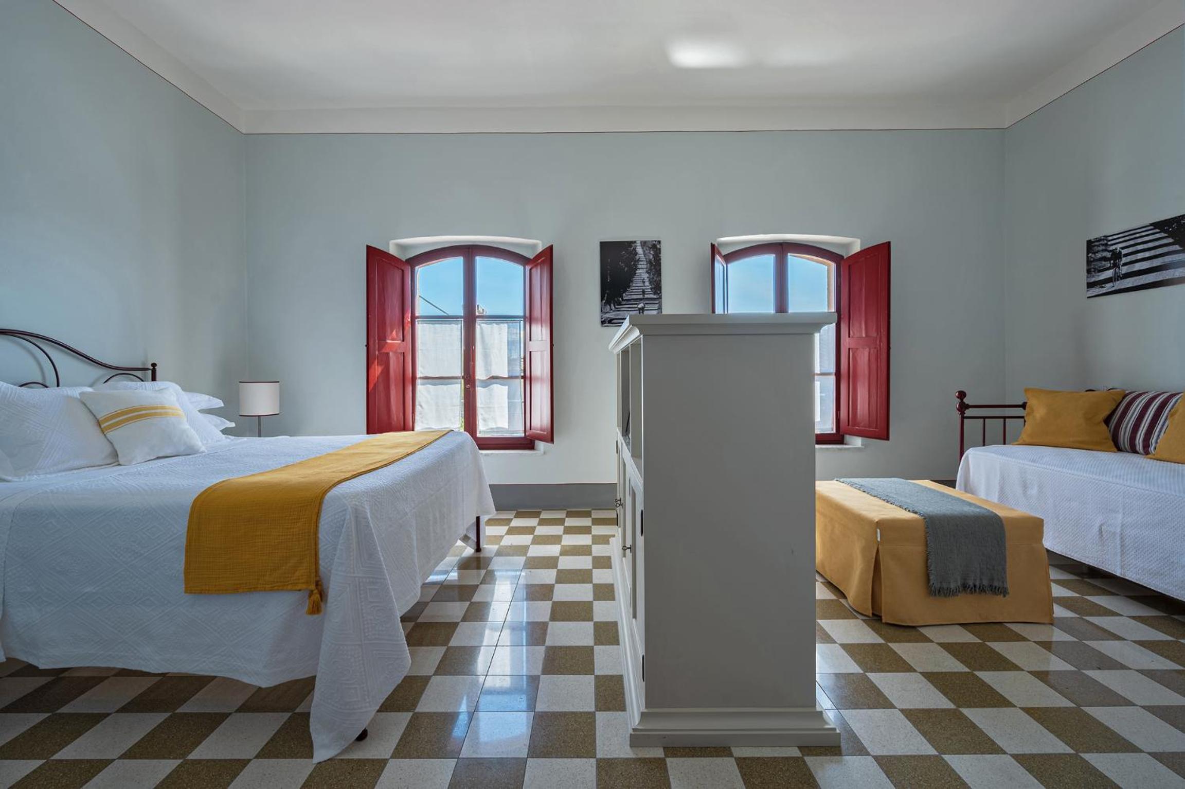 Deluxe Room - Photo 1