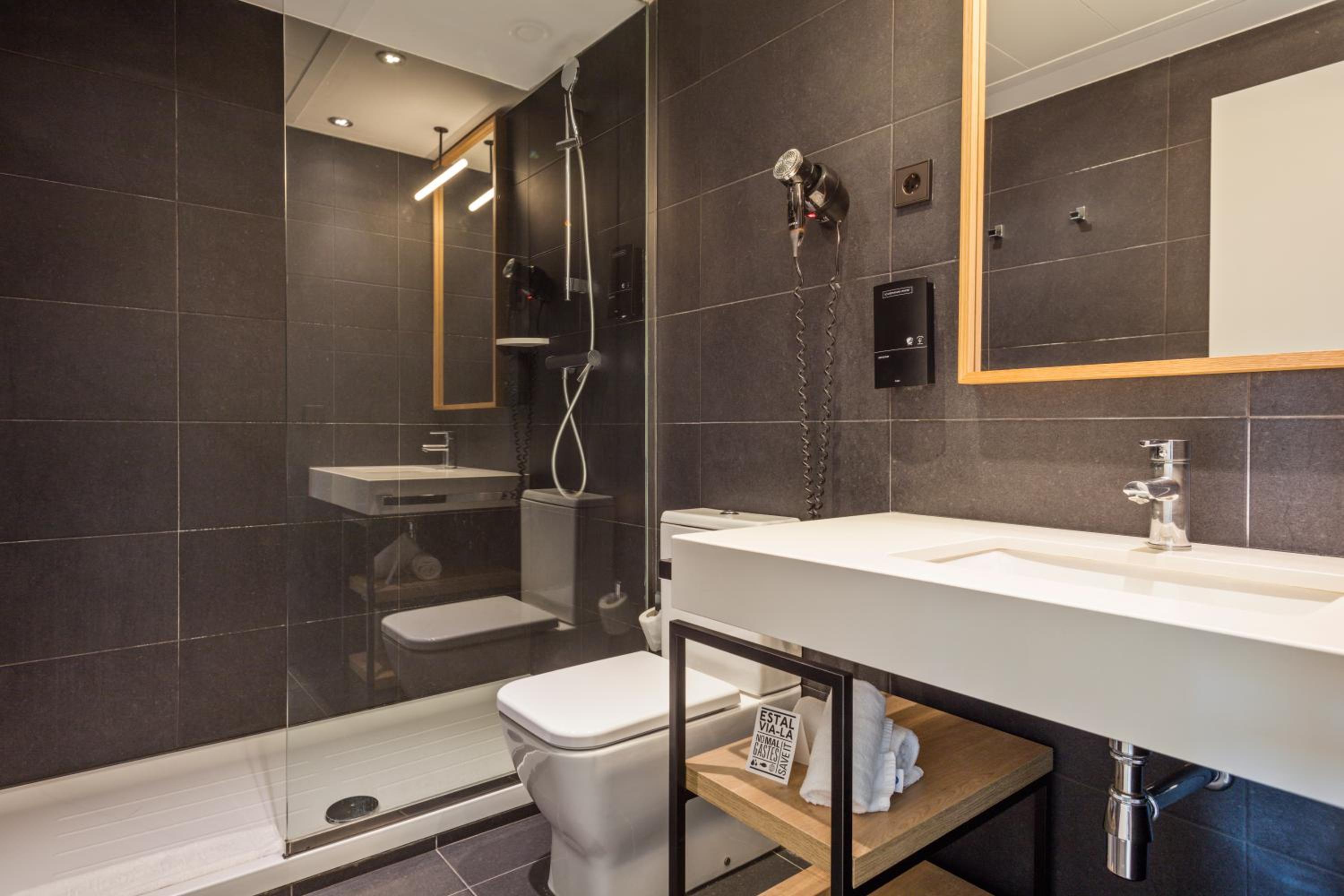 Economy Single Room