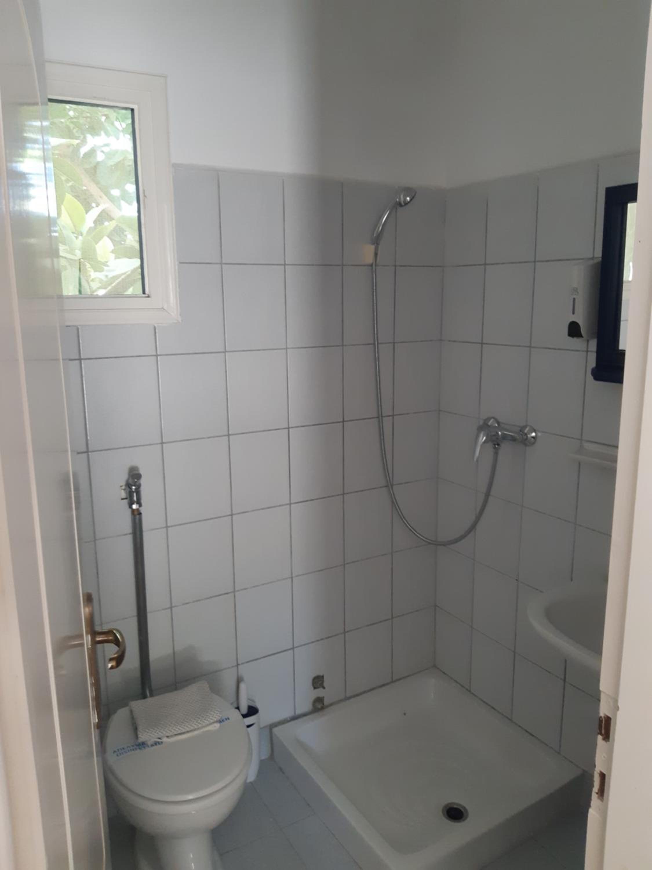 Budget Double Room photo 2