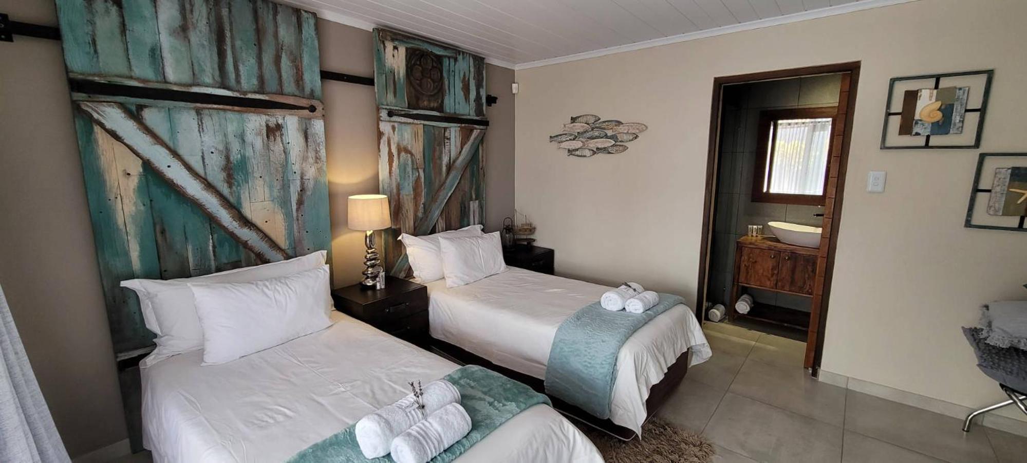 Double or Twin Room - Photo 4