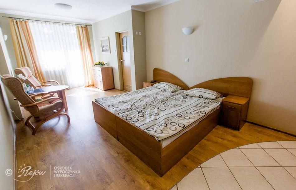 Large Double Room photo 1